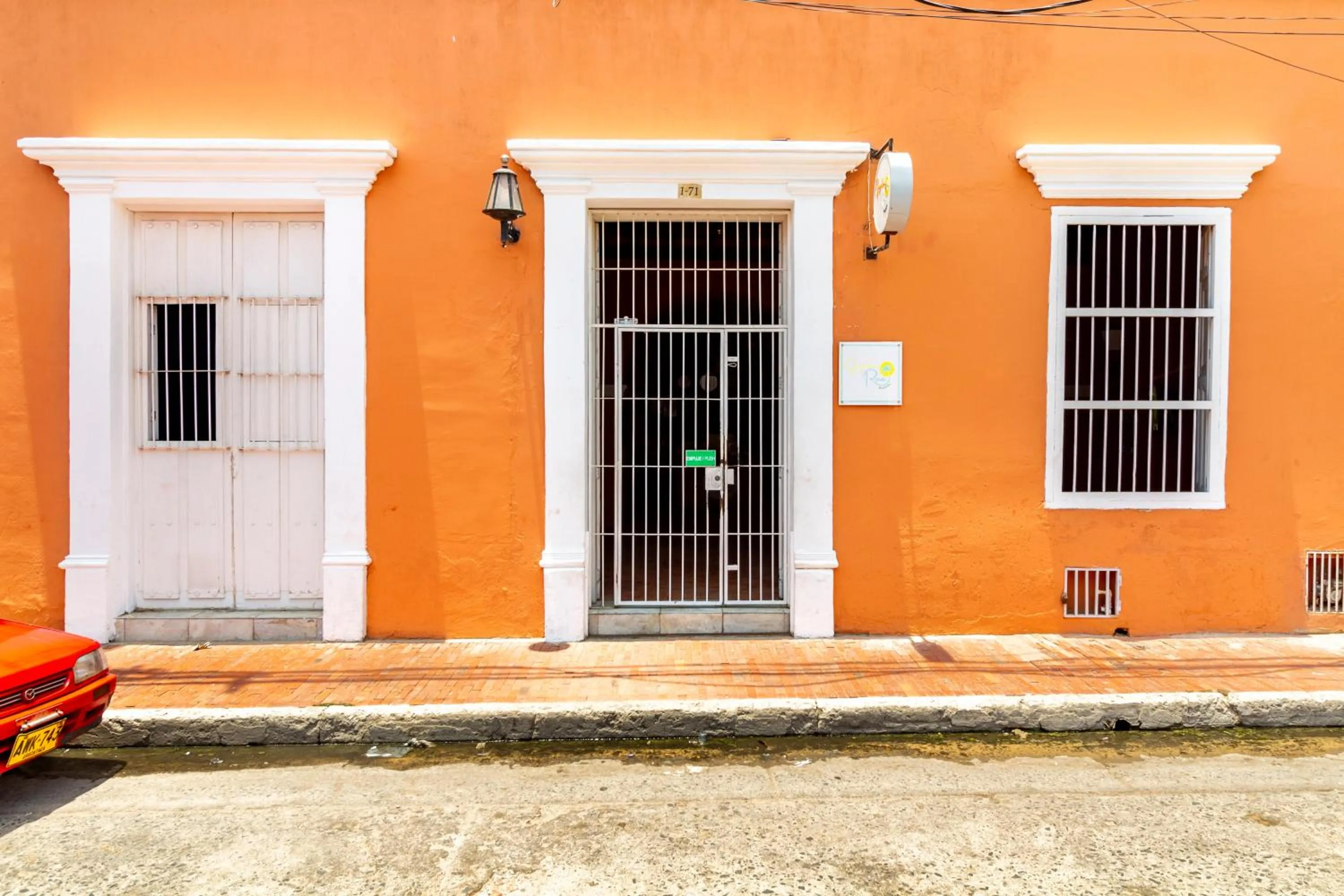 Property building in Gagaka Rua hostel