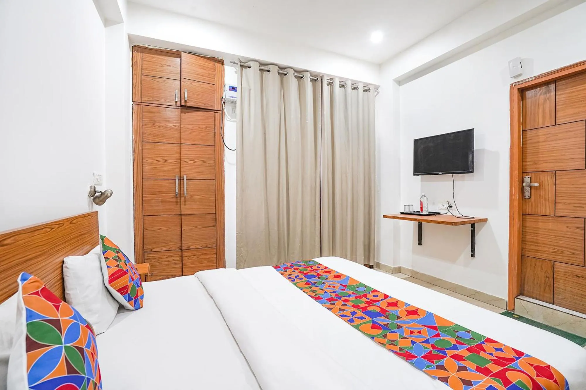 Bed in Via Prime Residency