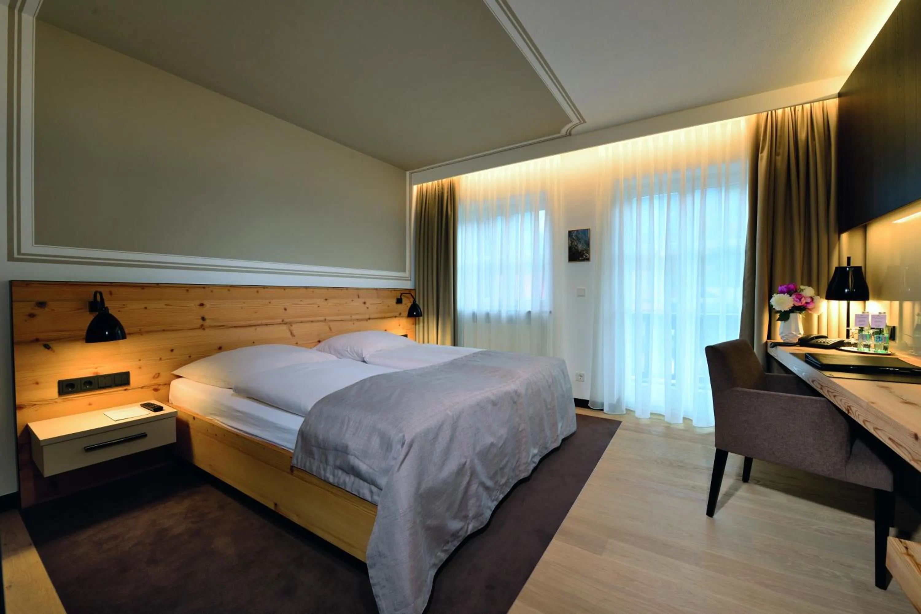 Photo of the whole room, Bed in Hotel am Badersee