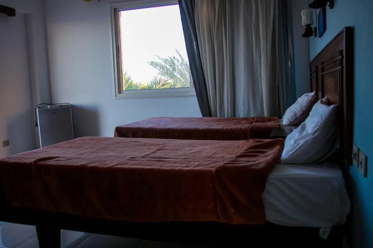 Boulevard Apartment Hotel