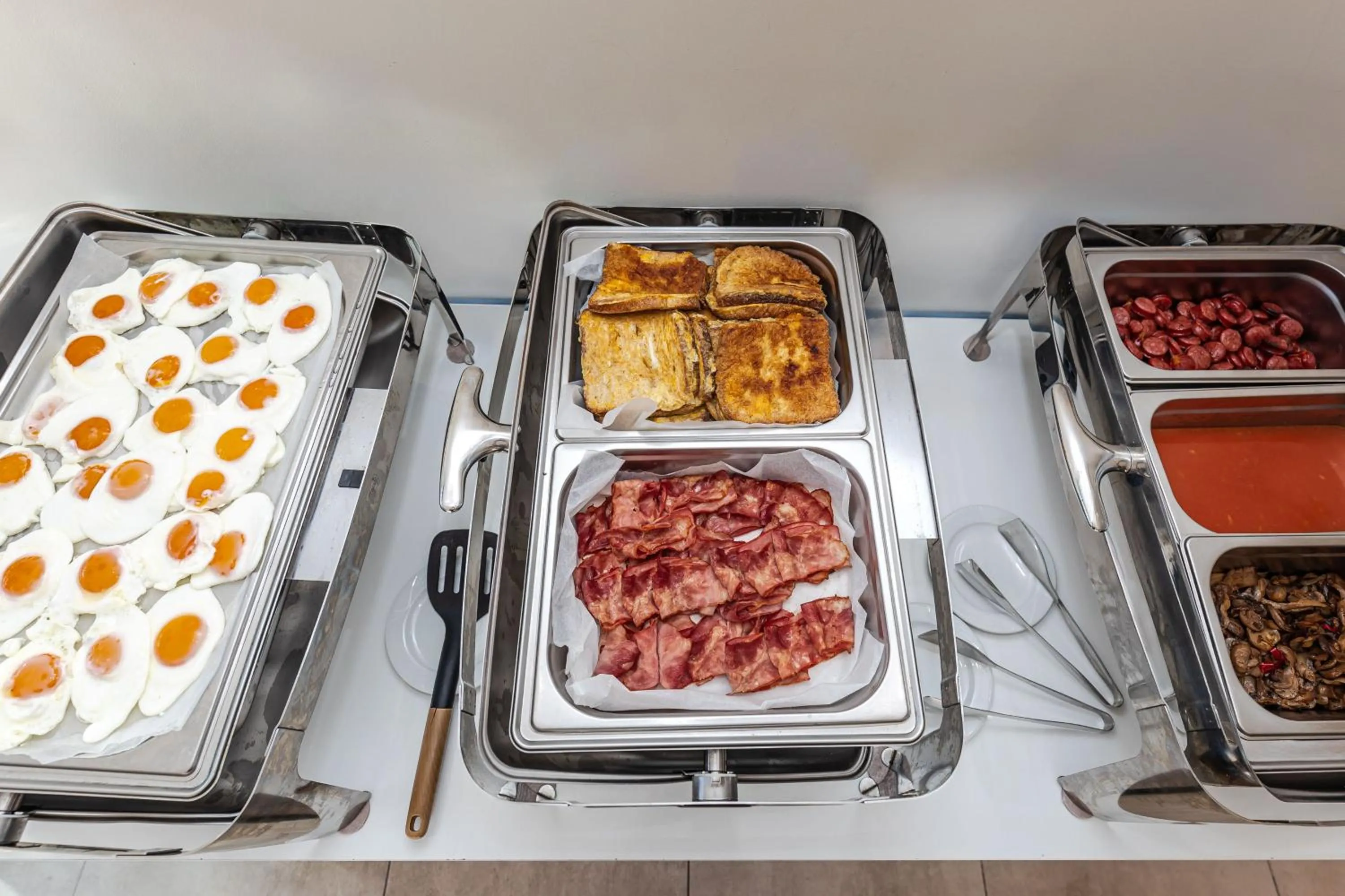 Breakfast in Sirocco Hotel