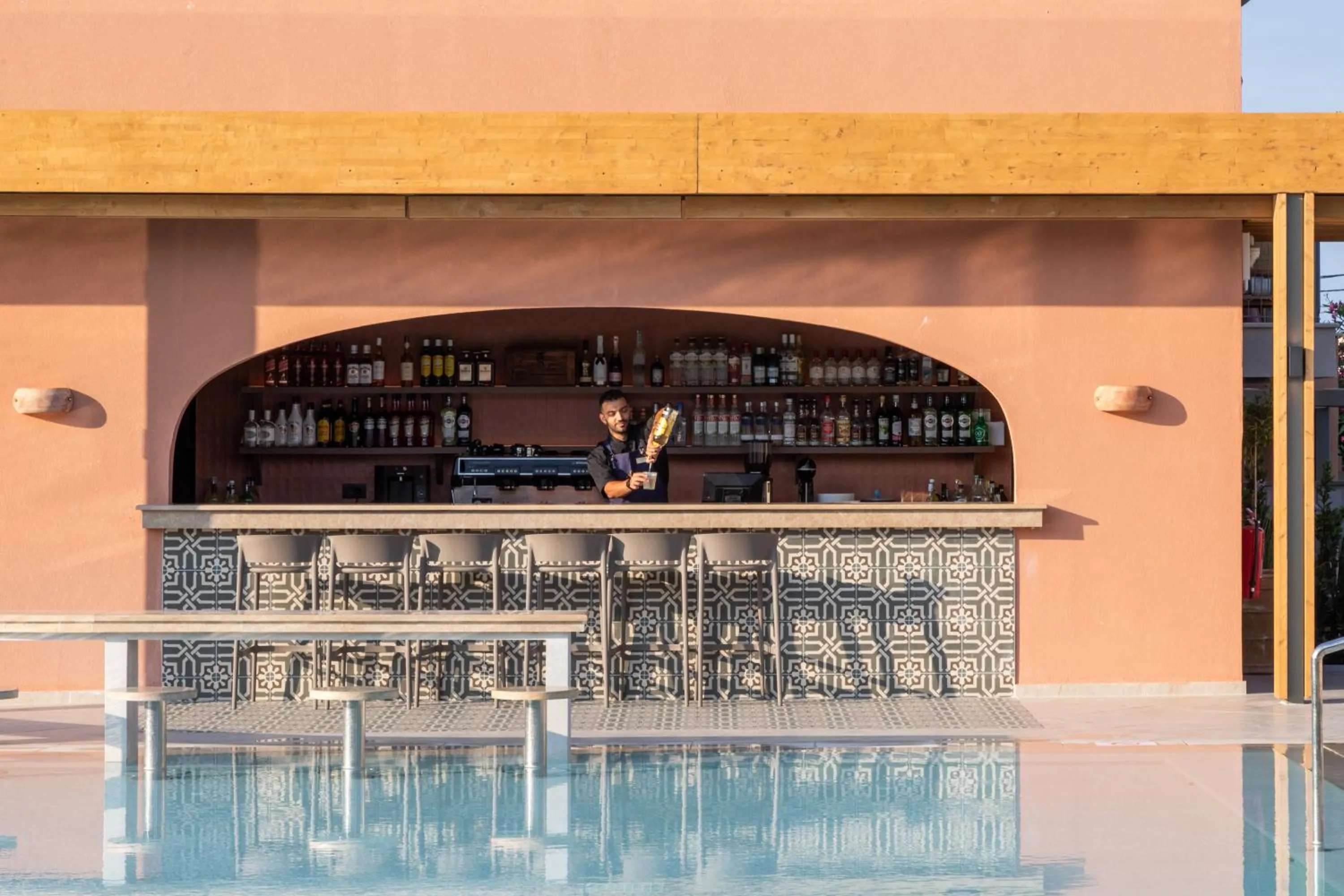 Lounge or bar in SENTIDO Apollo Palace