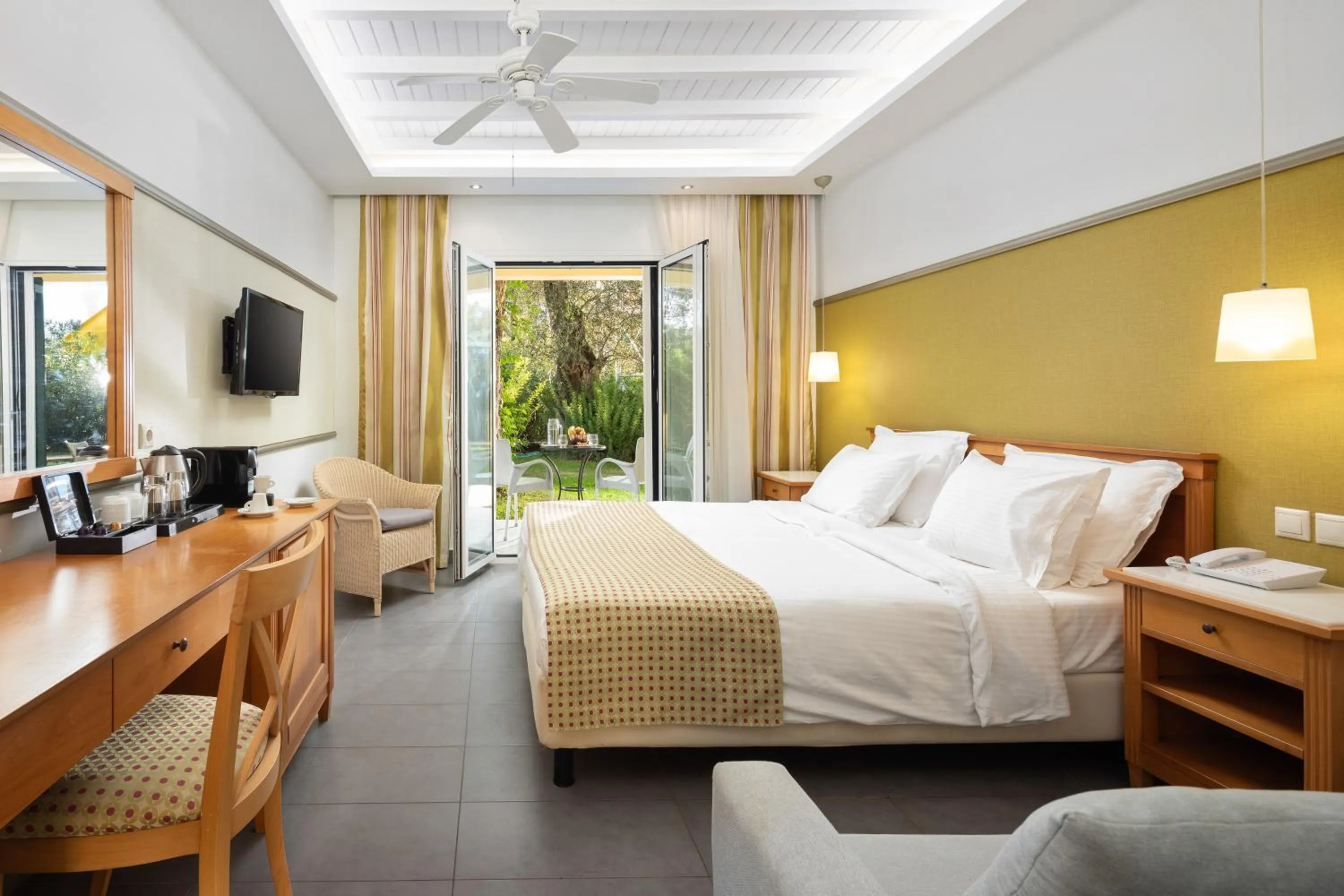 Double Room Garden View in SENTIDO Apollo Palace