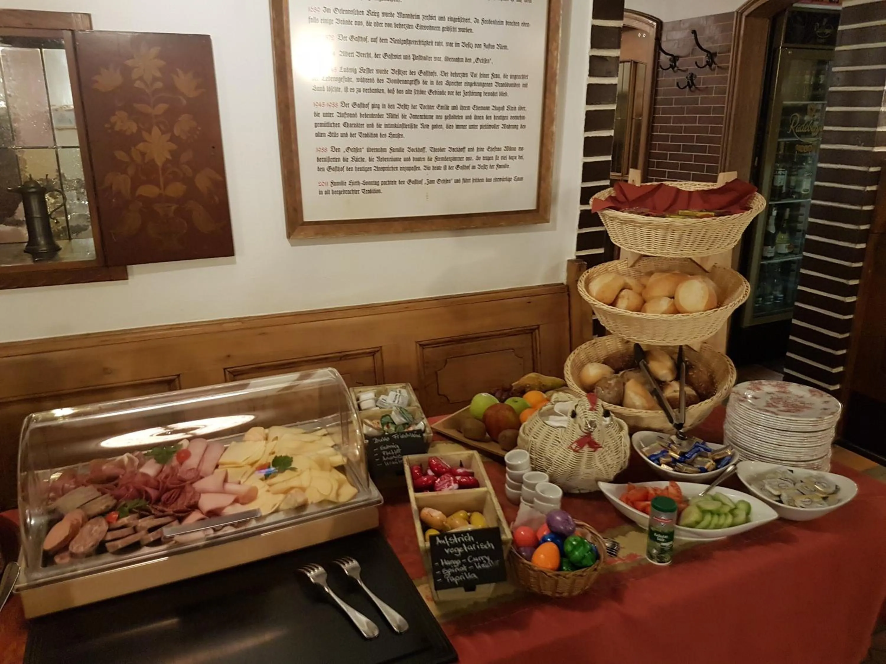 Buffet breakfast in Gasthaus zum Ochsen