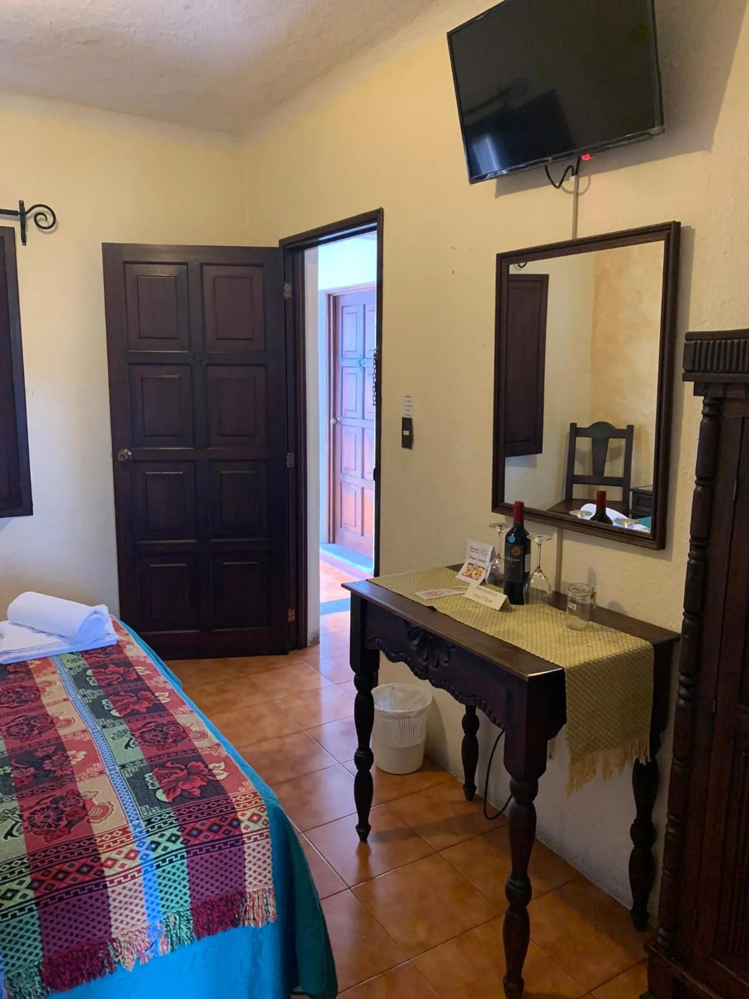 TV and multimedia, Bed in Hotel T KON T