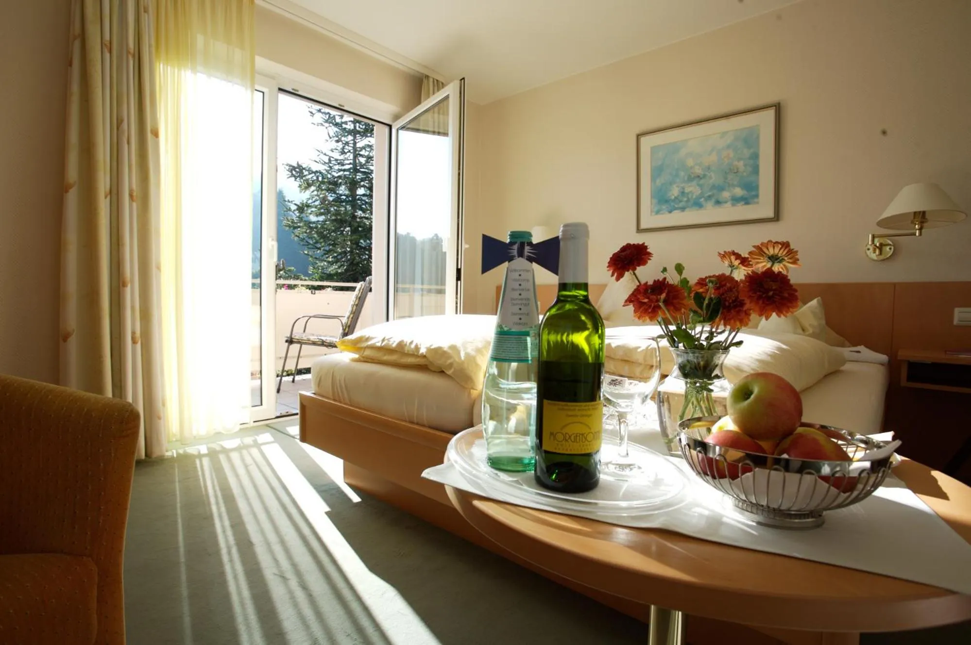 Bedroom in Hotel Morgensonne