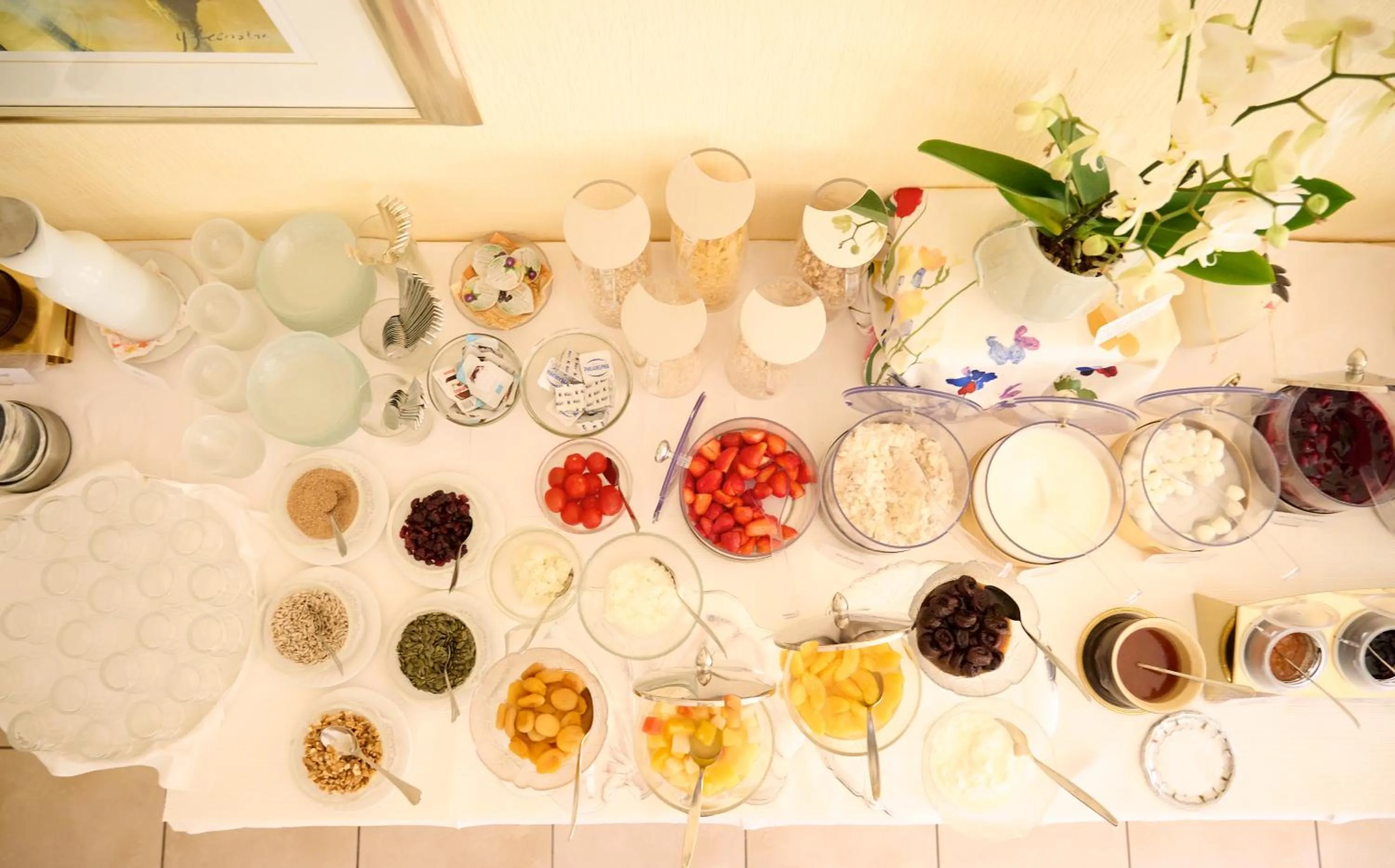 Breakfast in Hotel Morgensonne