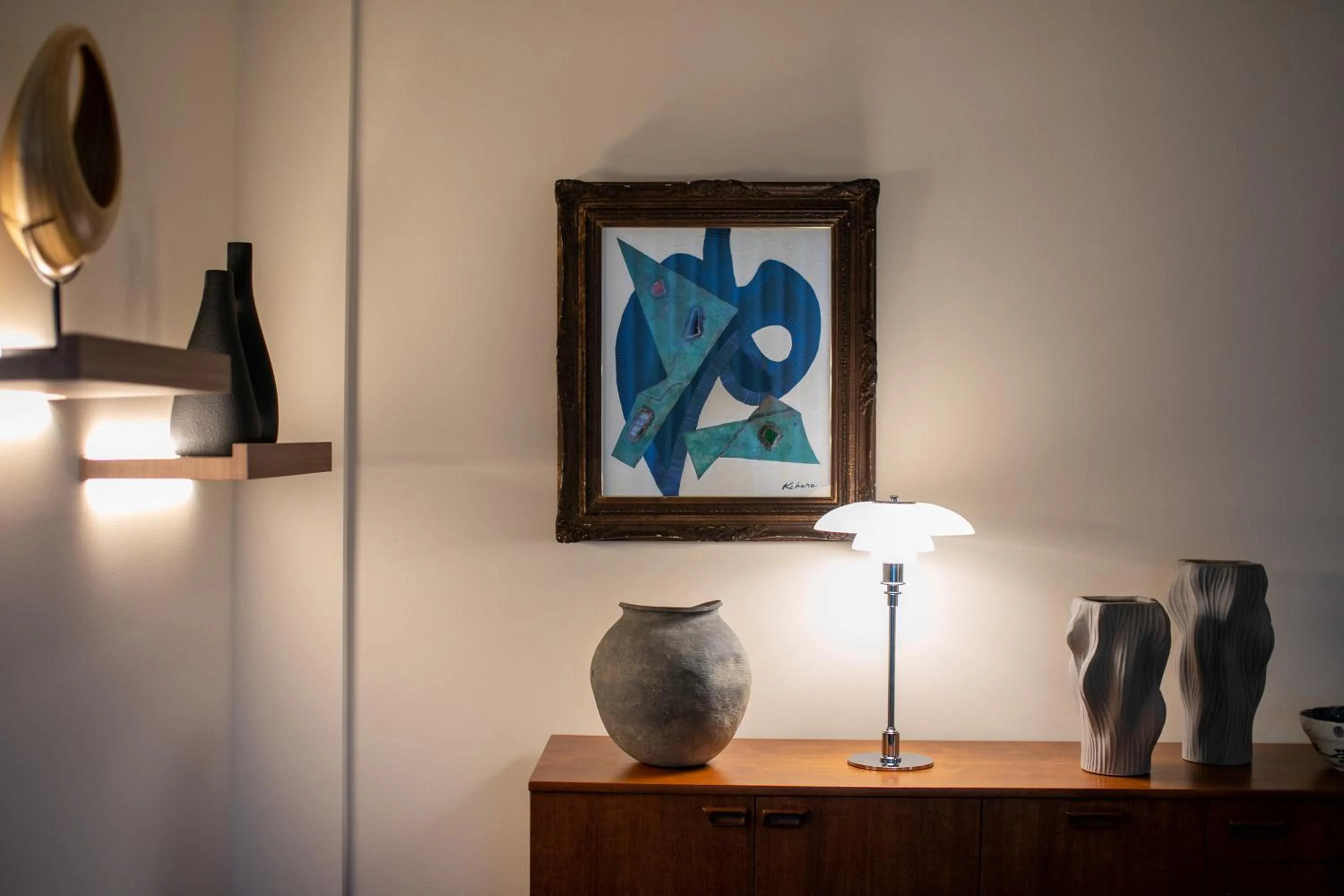 Decorative detail in Saigakukan