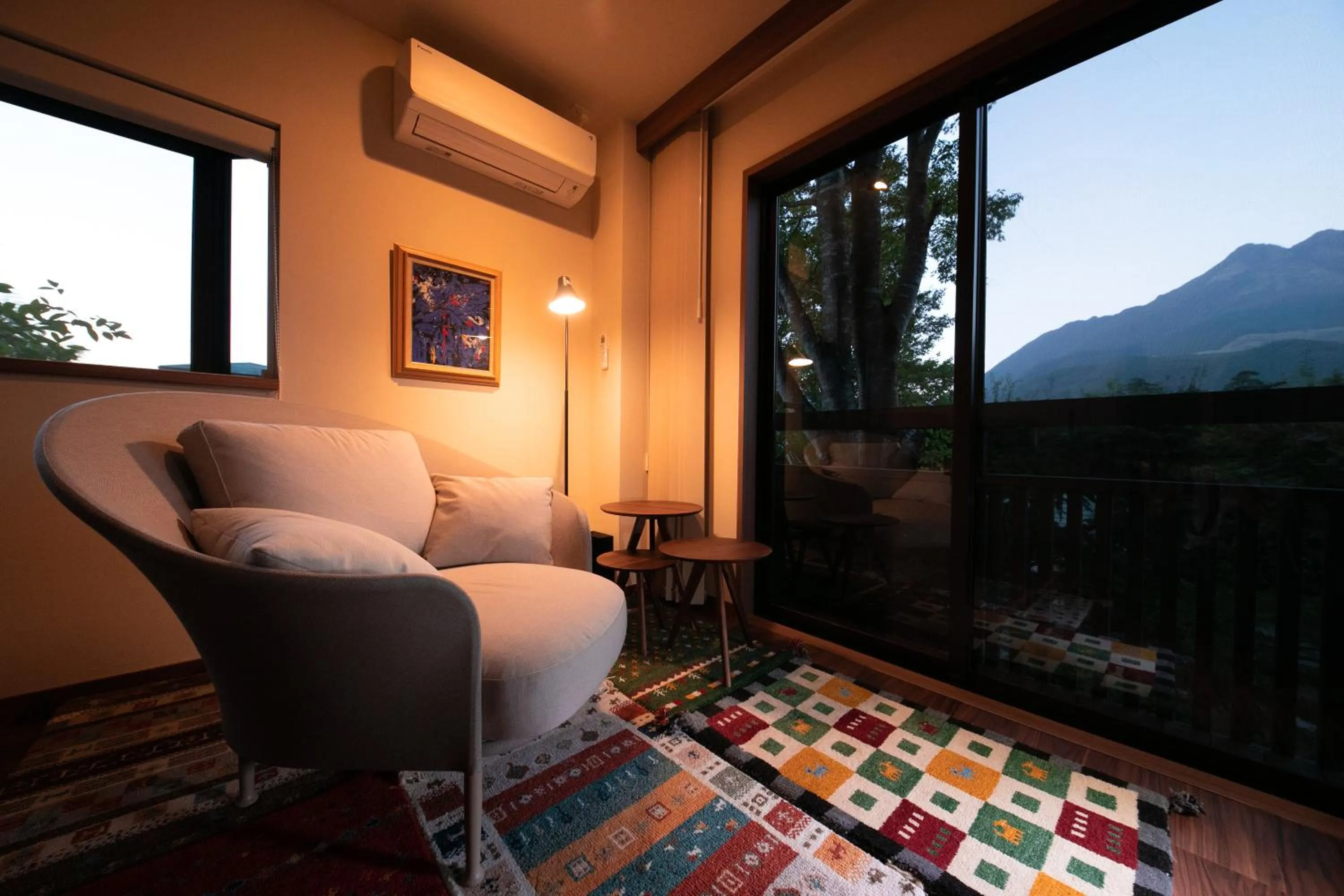 Natural landscape in Saigakukan