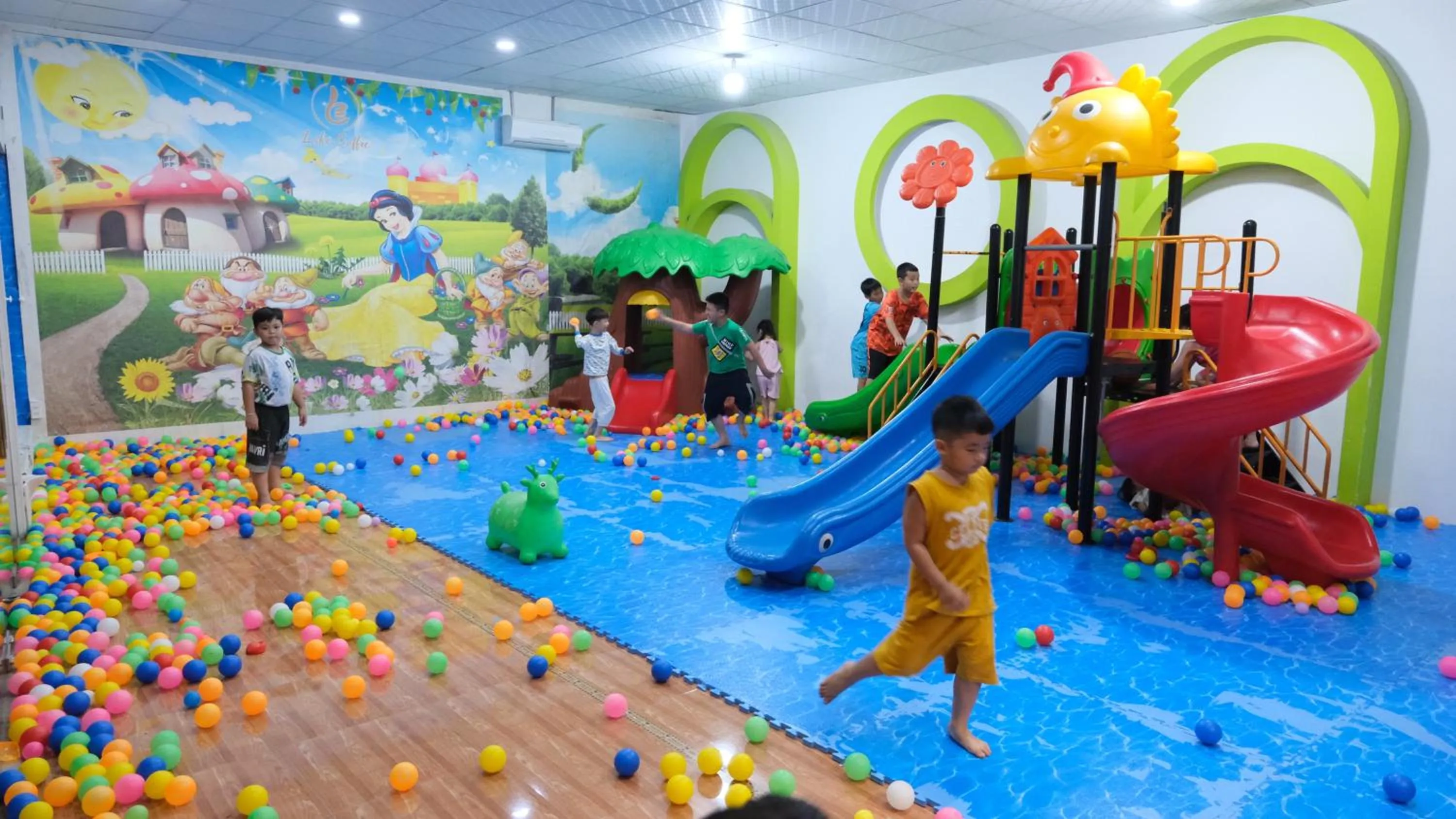 Restaurant/places to eat in Phú Quốc Hotel