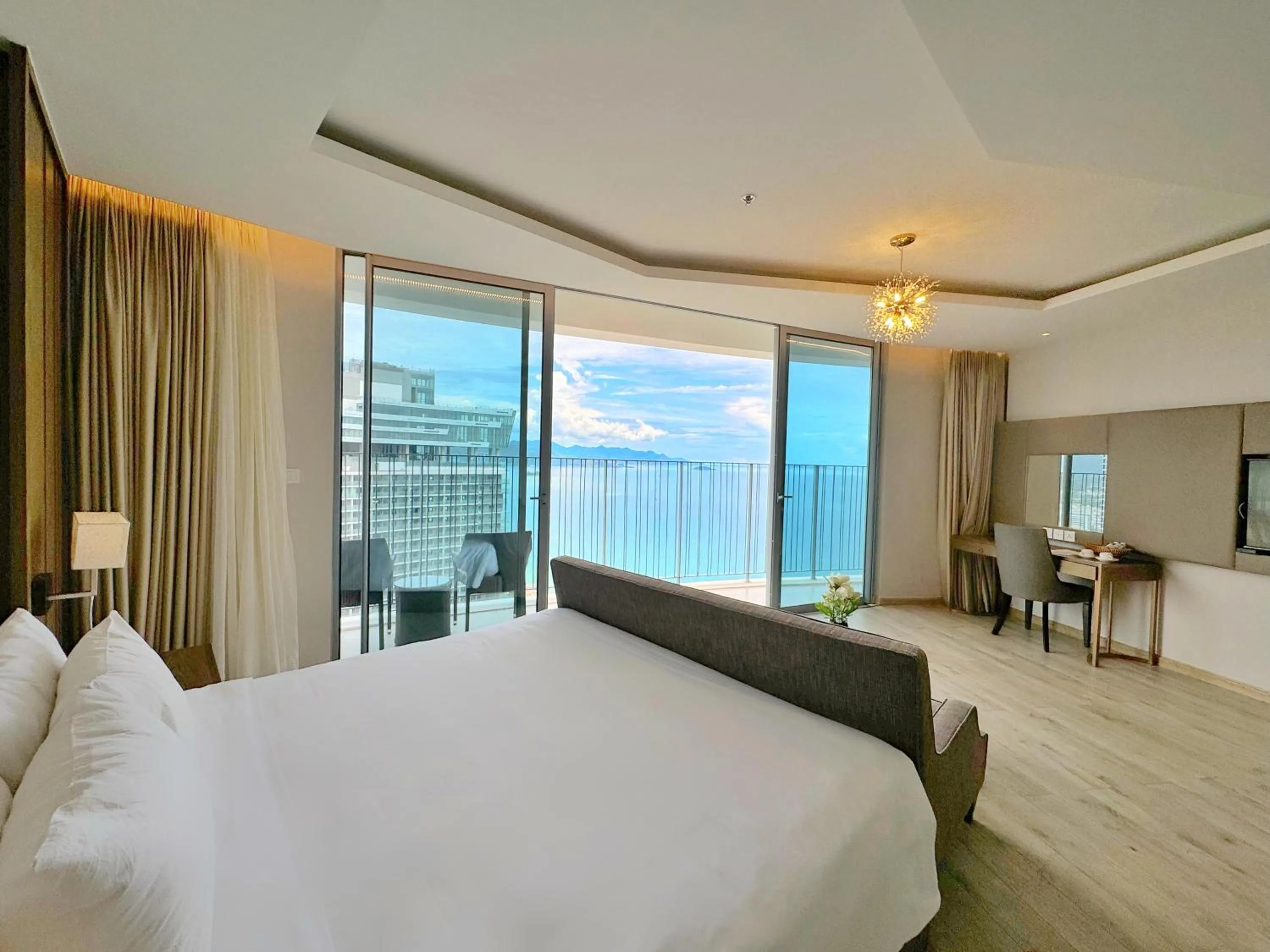 Bed in Wise Stay Panorama Condotel