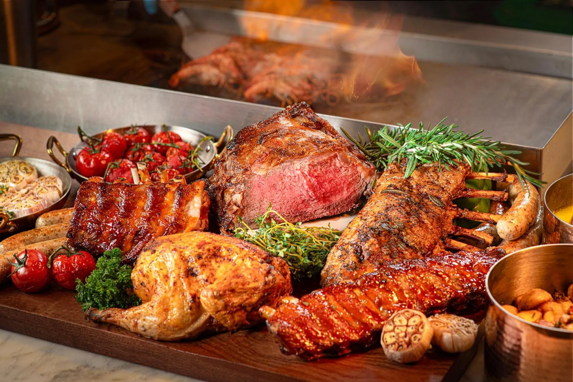 Dinner in Hangzhou Wulin GDA Hotel, Vignette Collection - Nearby the iconic Wulin Square, with only a few minutes' walk to the West Lake