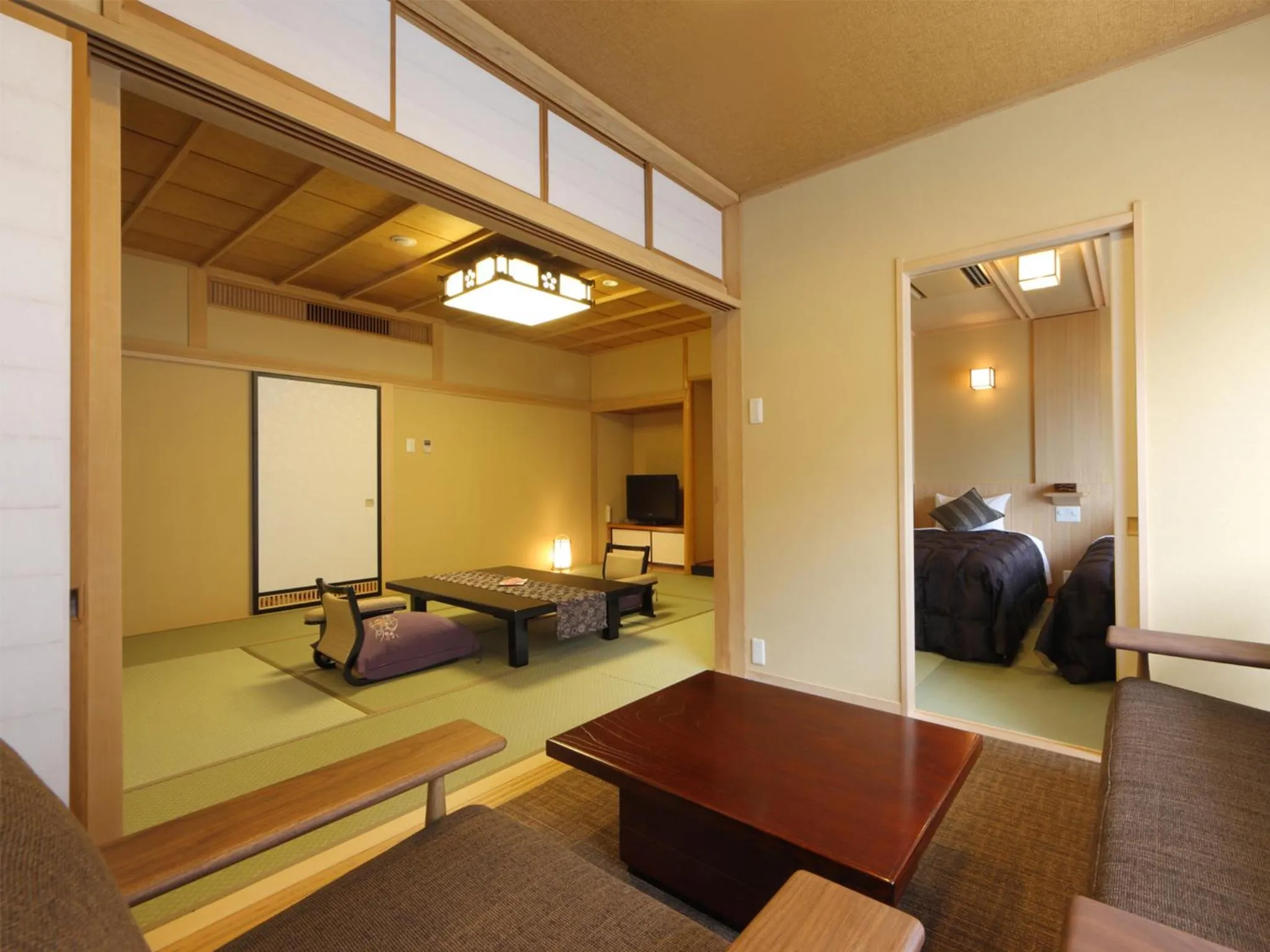 Photo of the whole room, Bed in Asaya