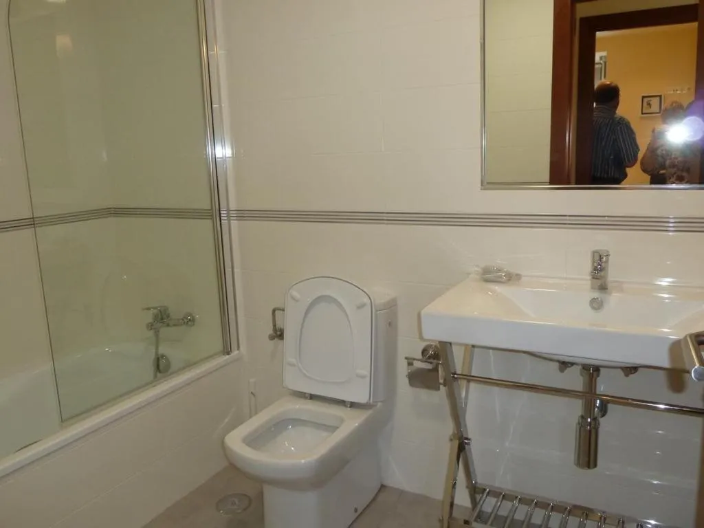 Apartamentos Arcos del Esva