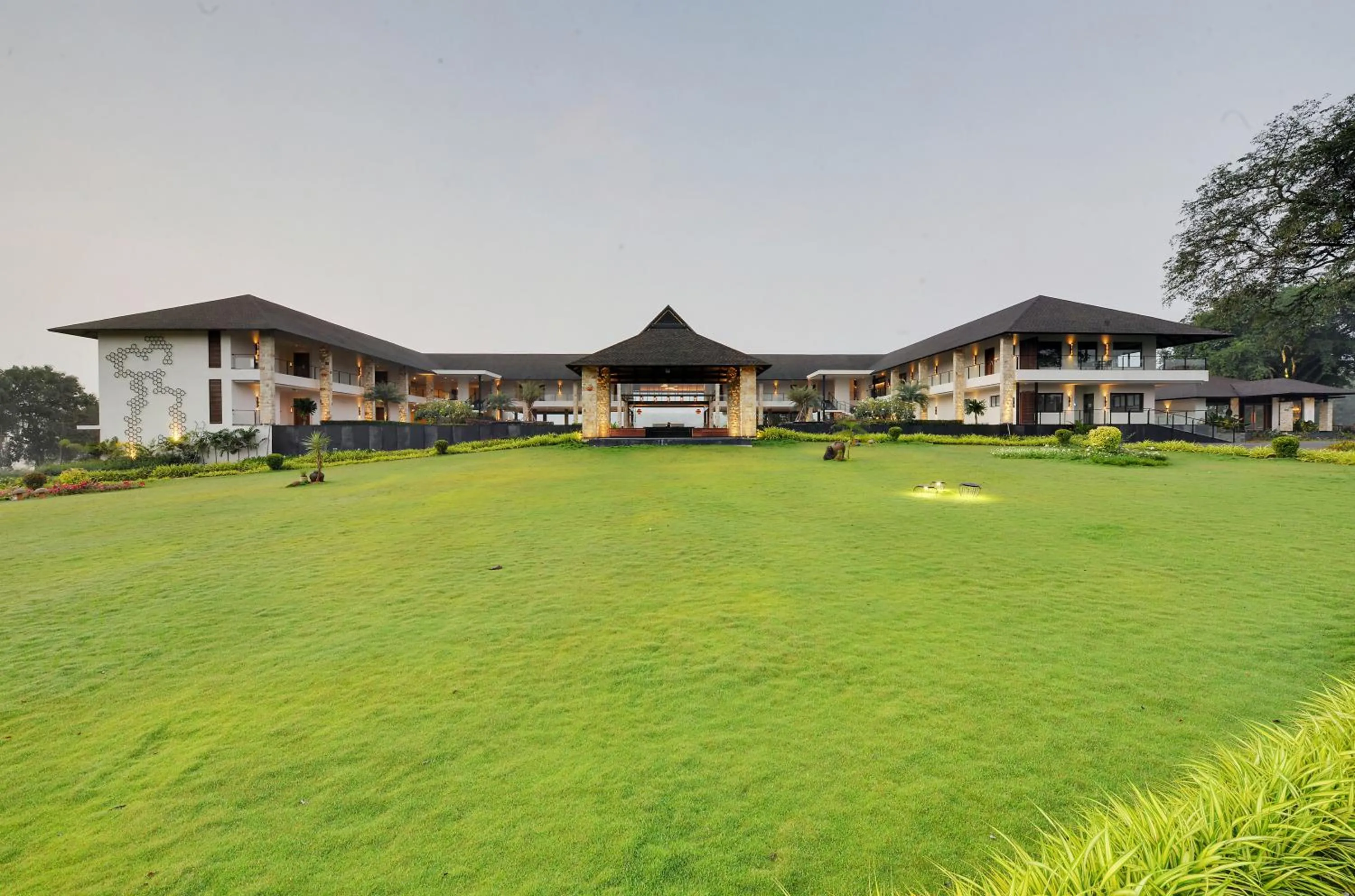 Kimmane Luxury Golf Resort