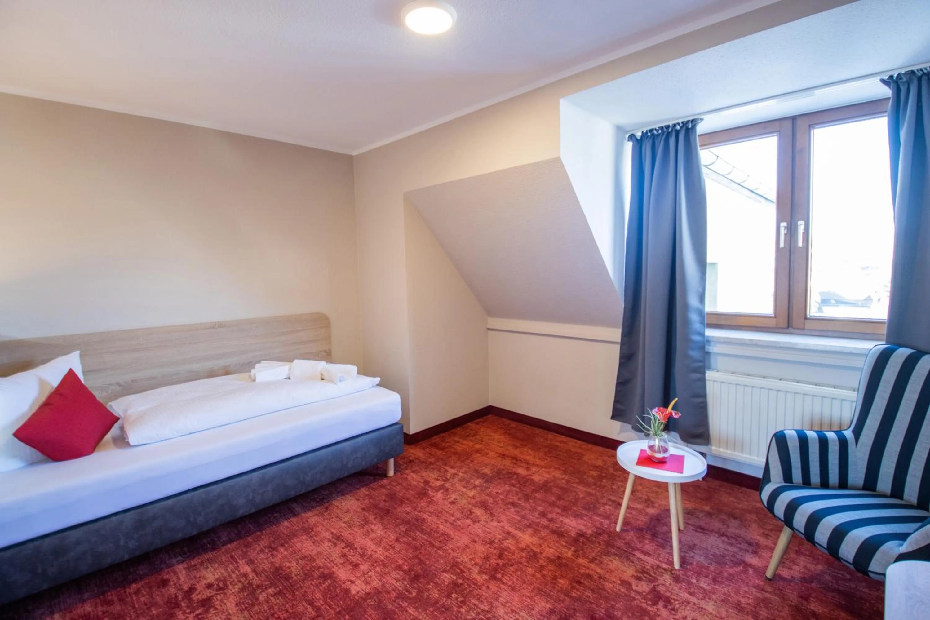 Photo of the whole room, Bed in Hotel Lengenfelder Hof