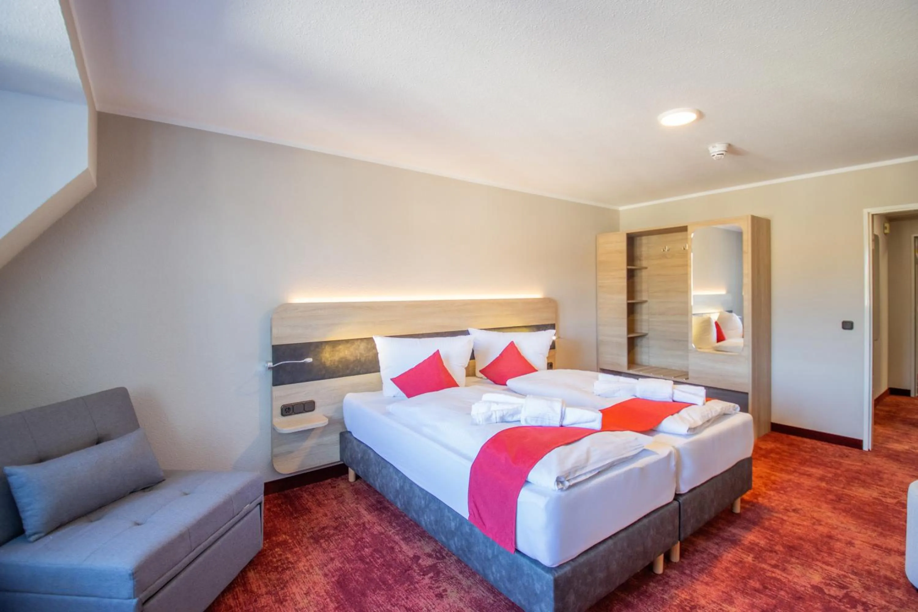 Photo of the whole room, Bed in Hotel Lengenfelder Hof