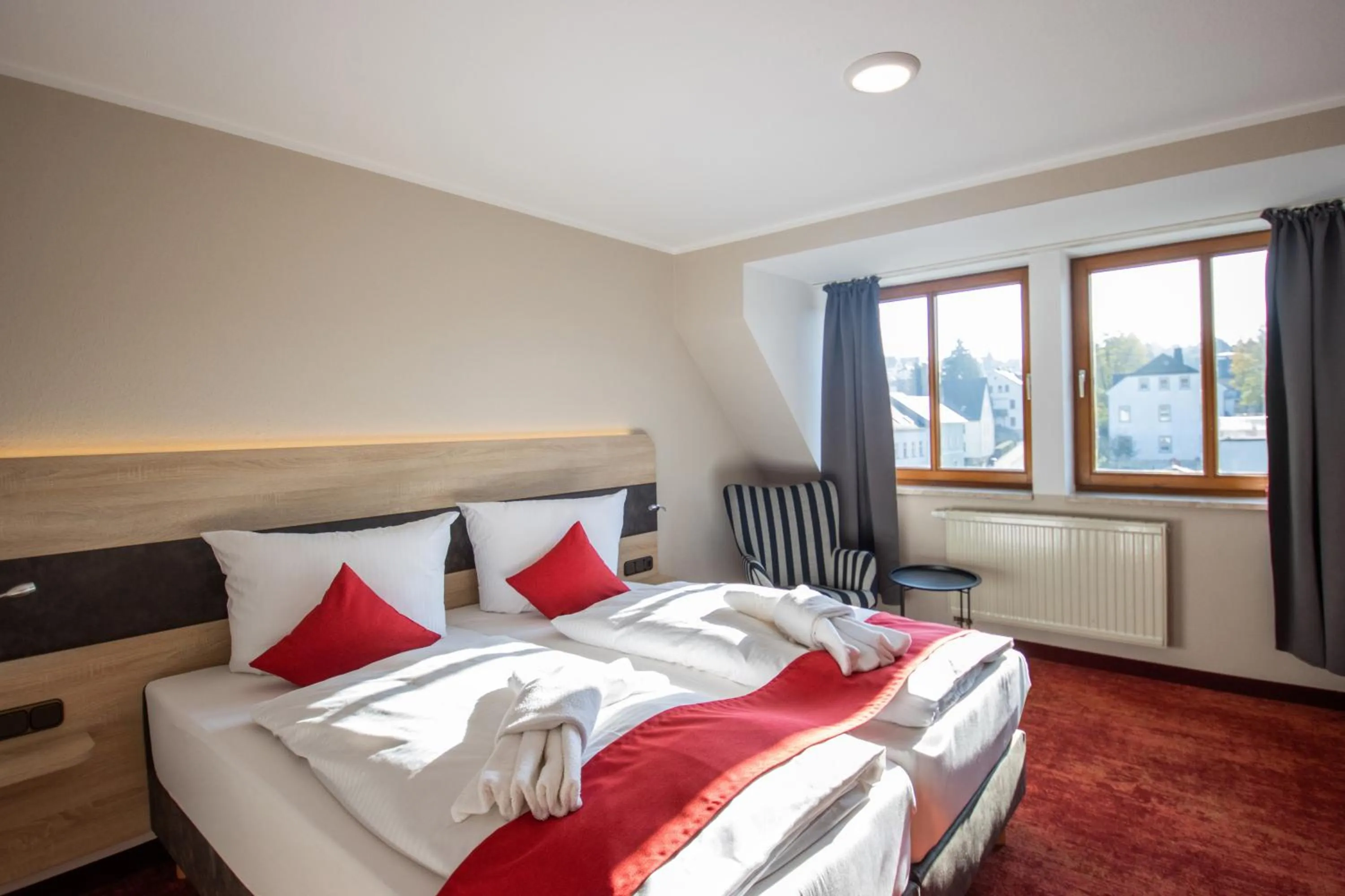 Photo of the whole room, Bed in Hotel Lengenfelder Hof