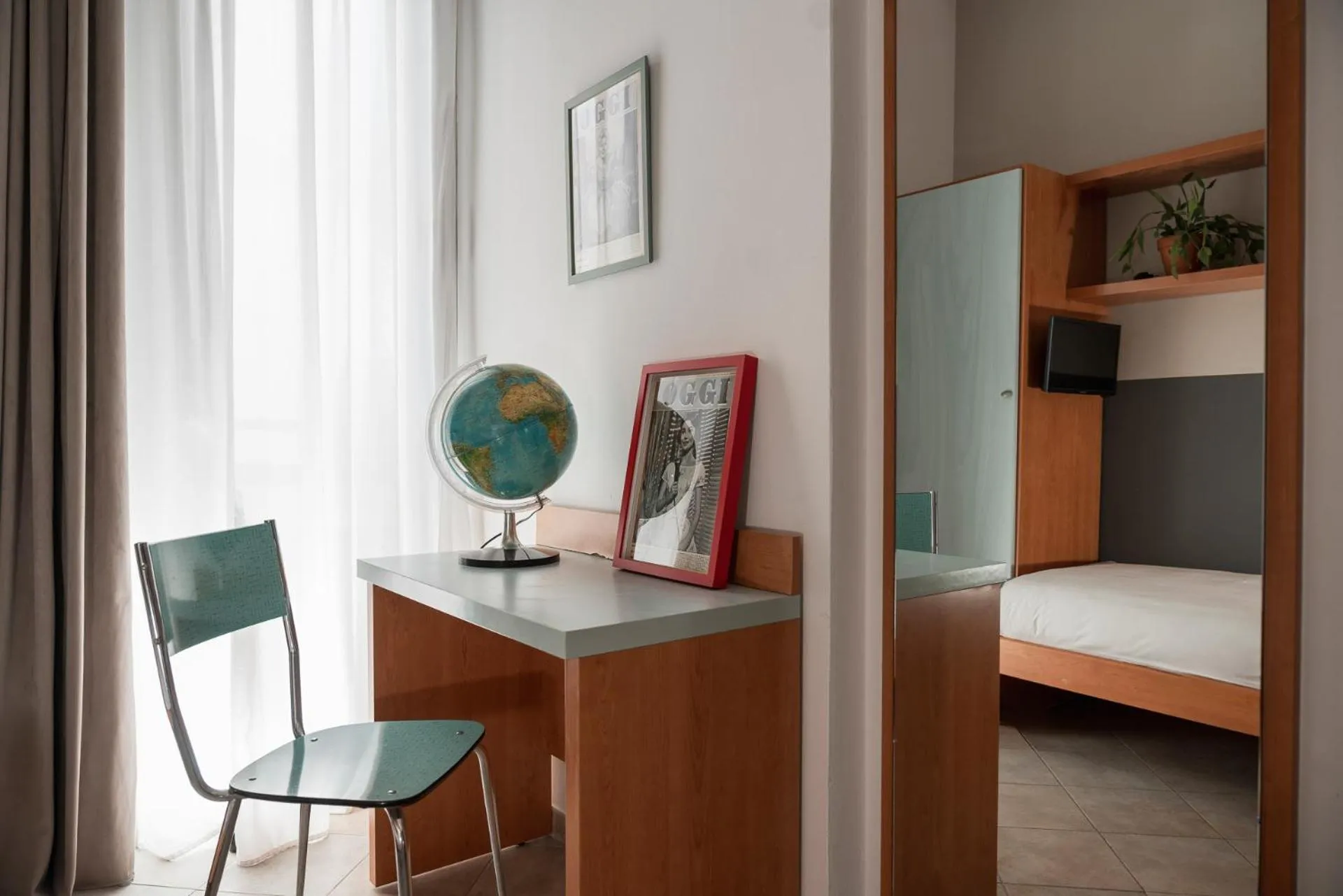 Decorative detail, Bed in HOTEL GIARDINO