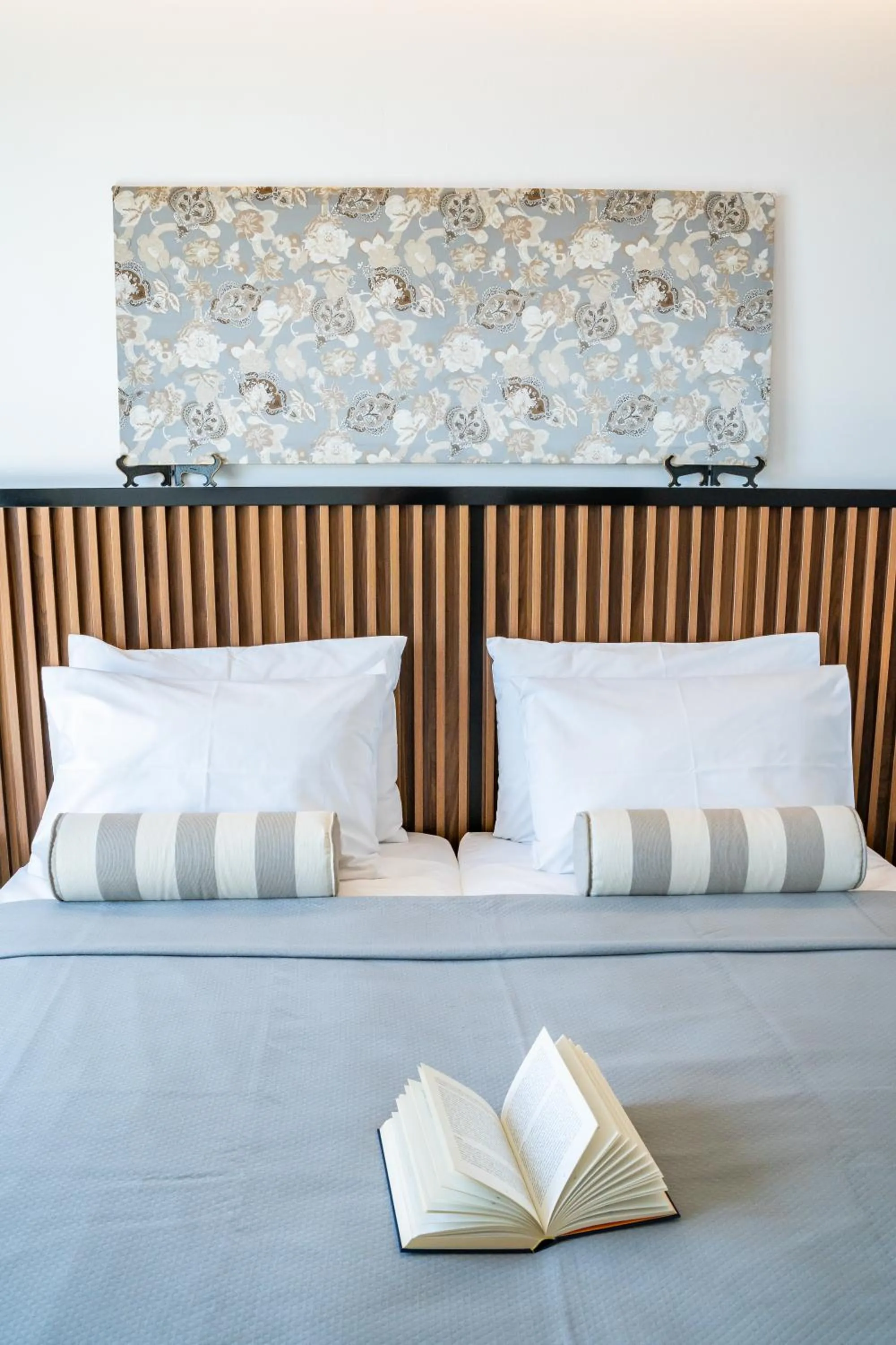 Bed in Apolis Beachscape Hotel