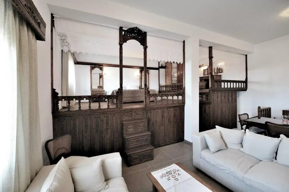 Living room in Apolis Beachscape Hotel