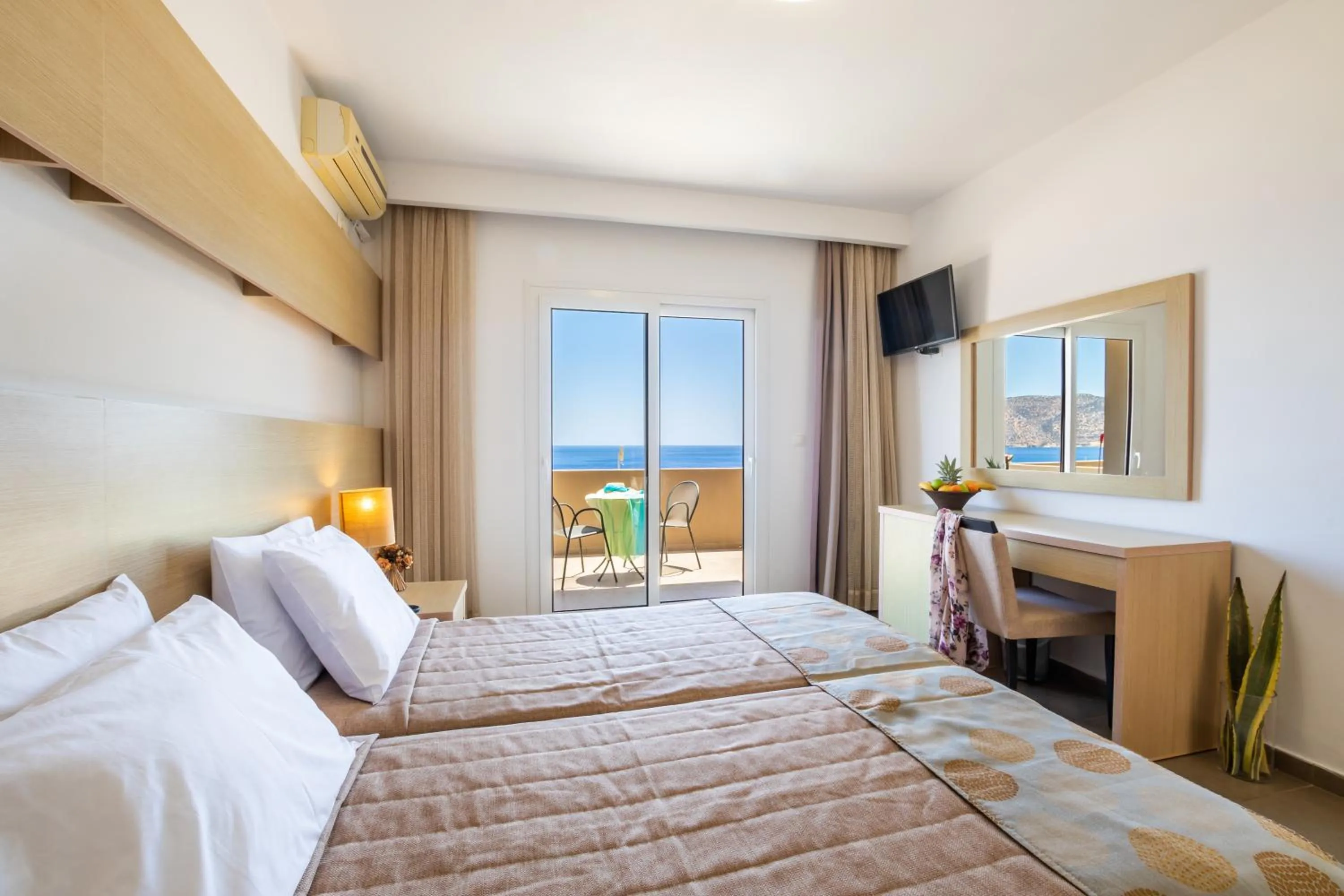 Bed in Apolis Beachscape Hotel