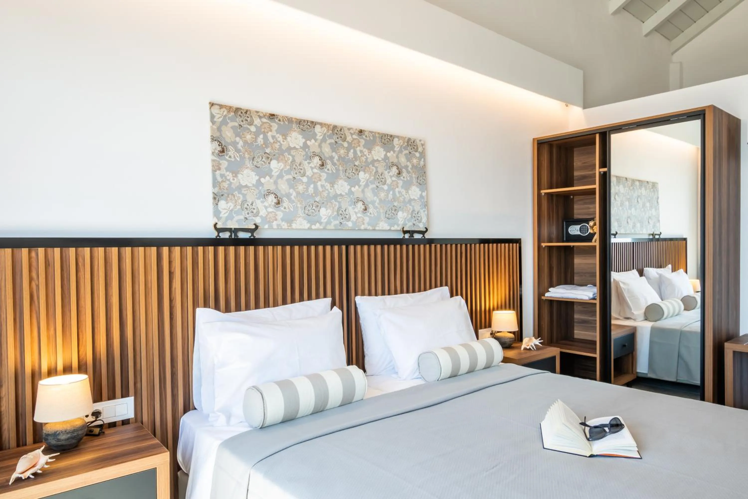 Bed in Apolis Beachscape Hotel