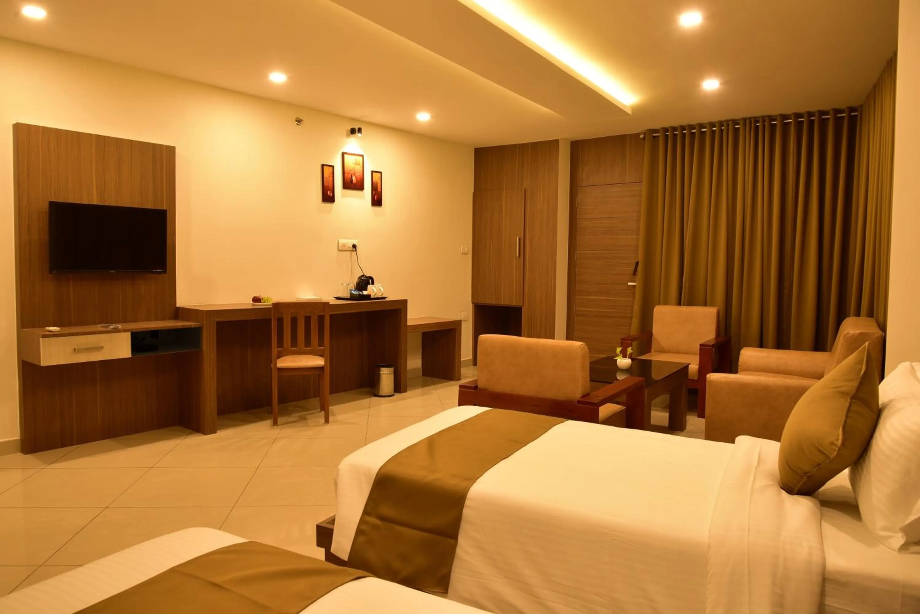 Bed in WHITE SUITE HOTEL