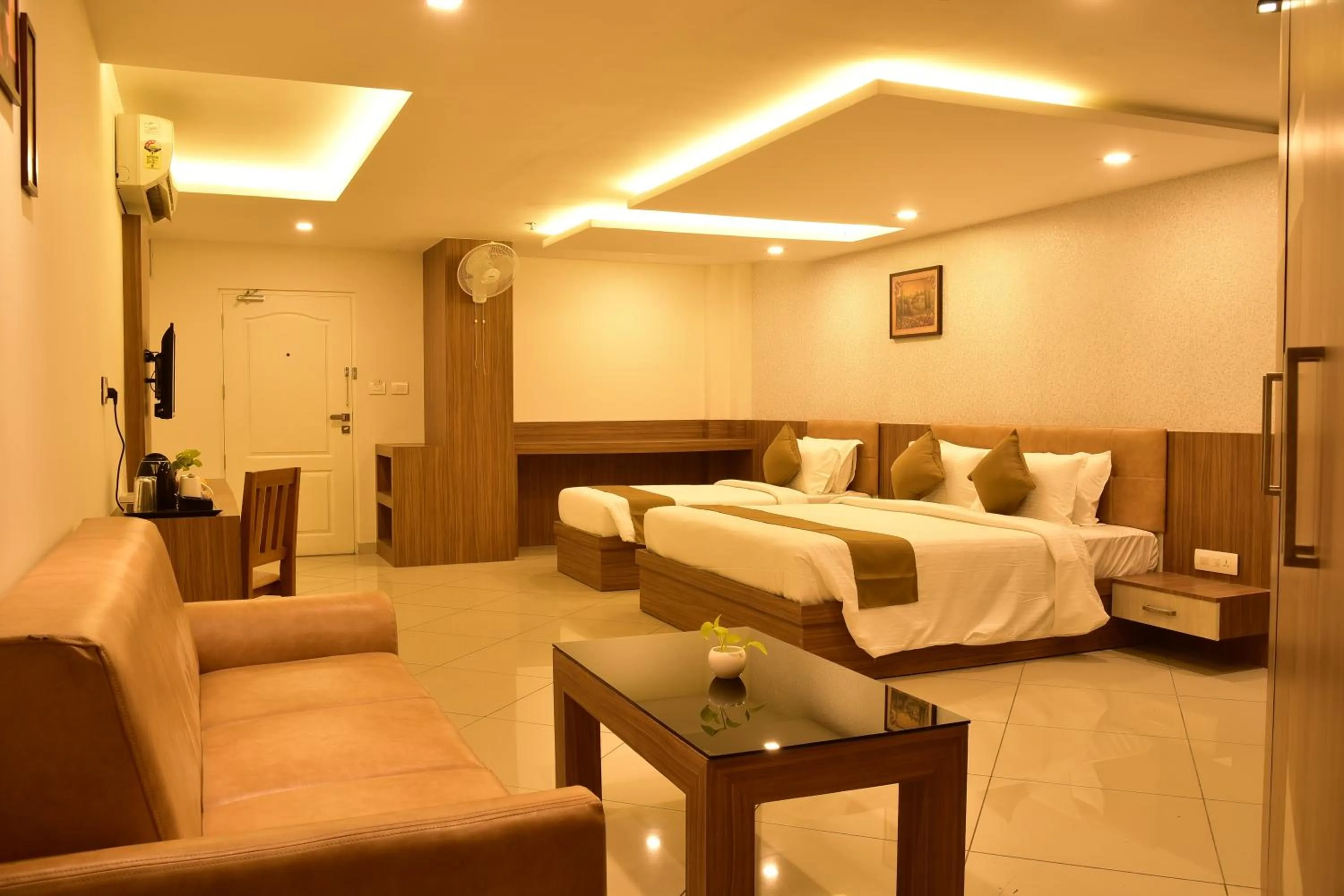 Bed in WHITE SUITE HOTEL