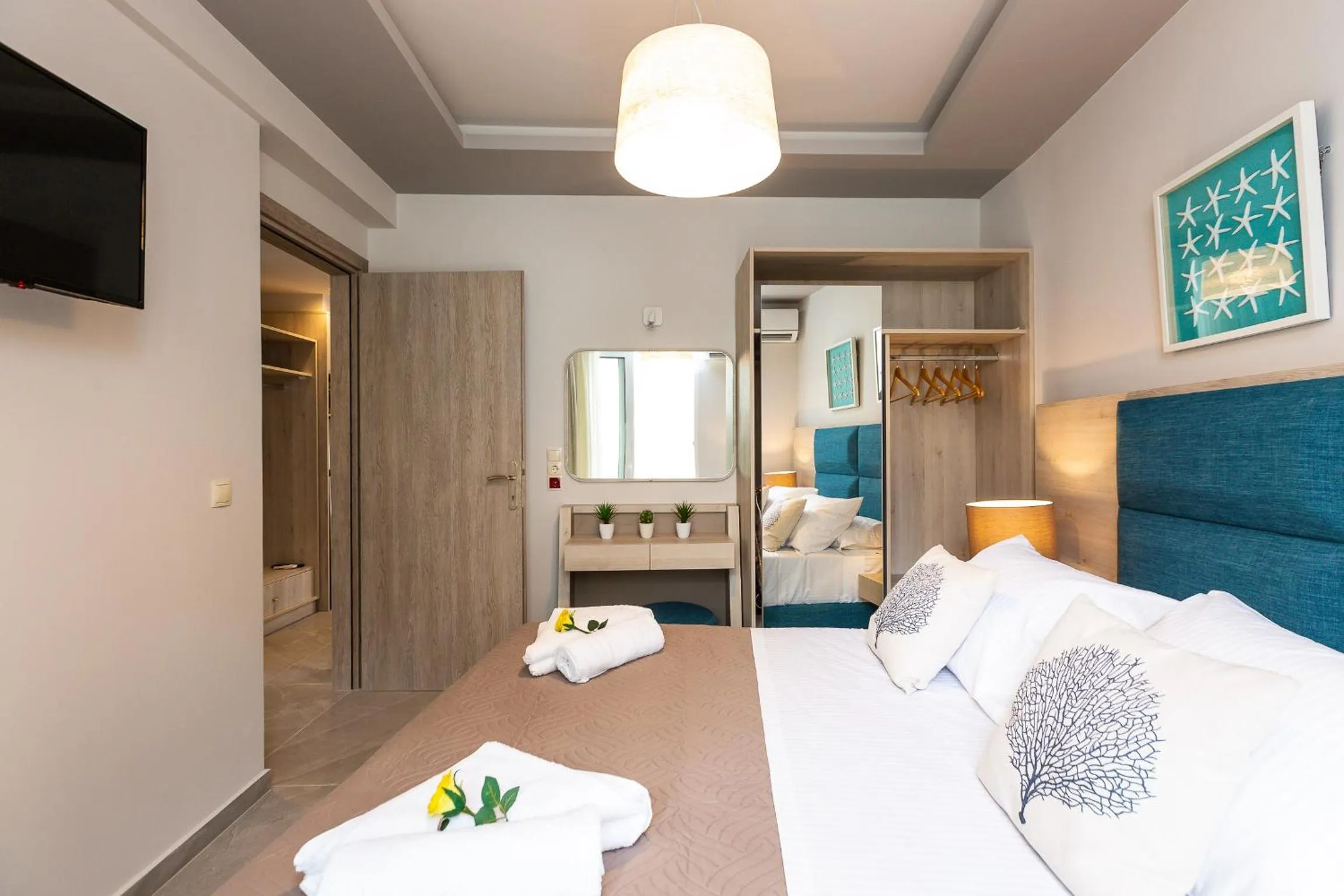 Bedroom, Bed in Akrogiali Apartments