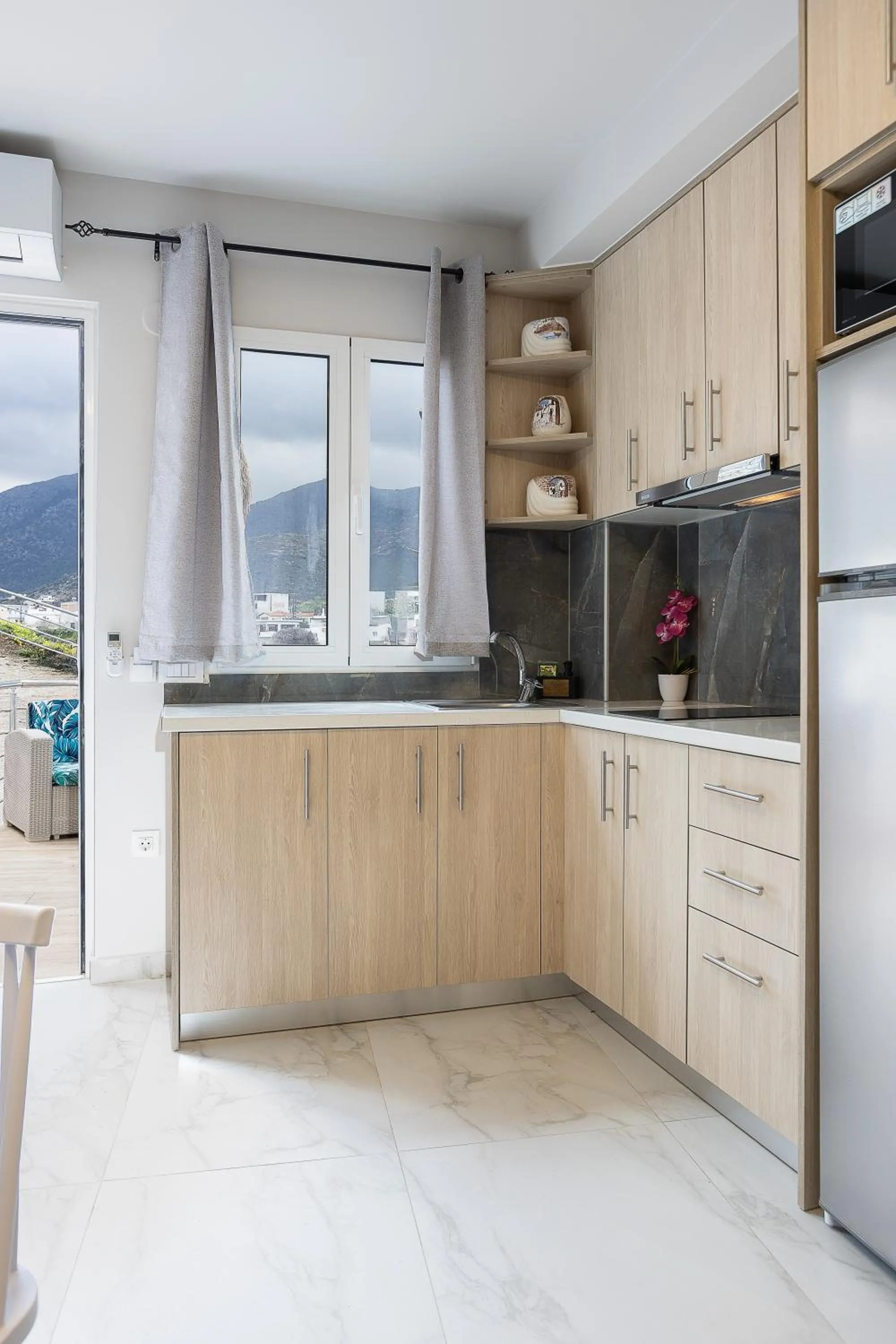 kitchen in Akrogiali Apartments