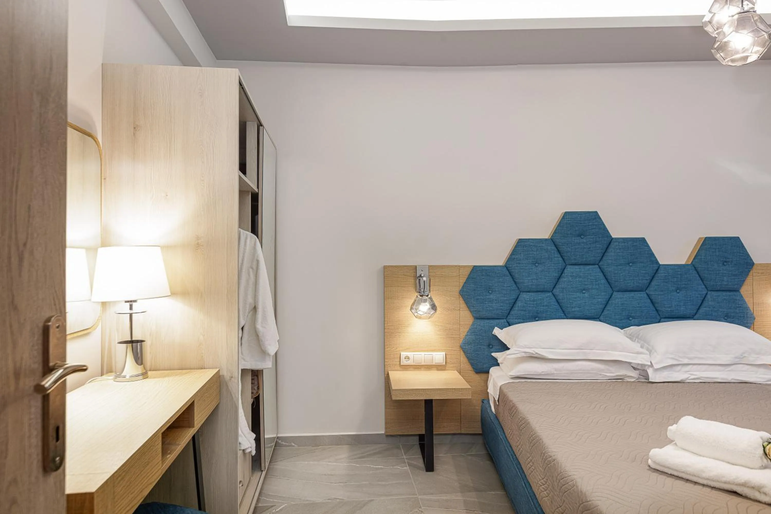 Bedroom, Bed in Akrogiali Apartments