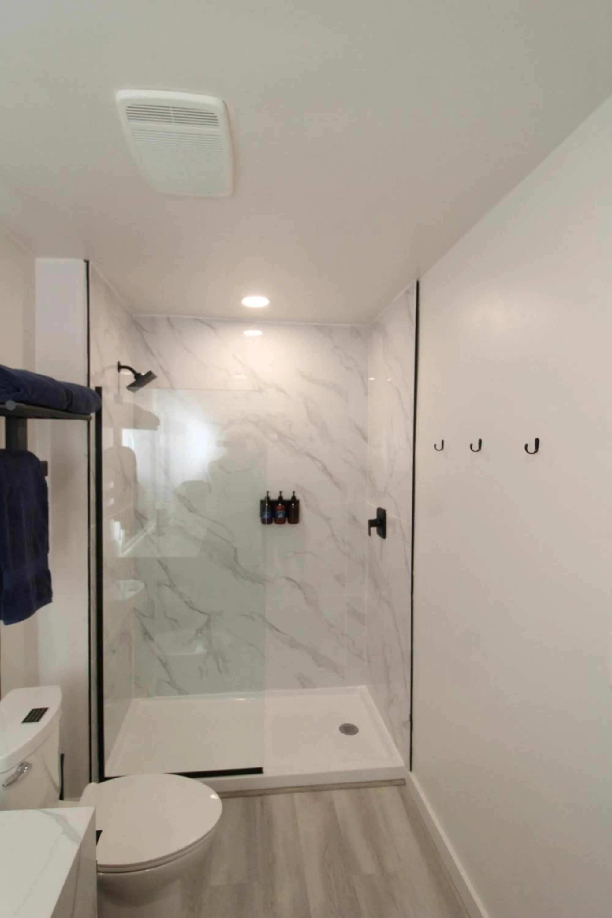 Shower in Aspen Springs Angel Fire