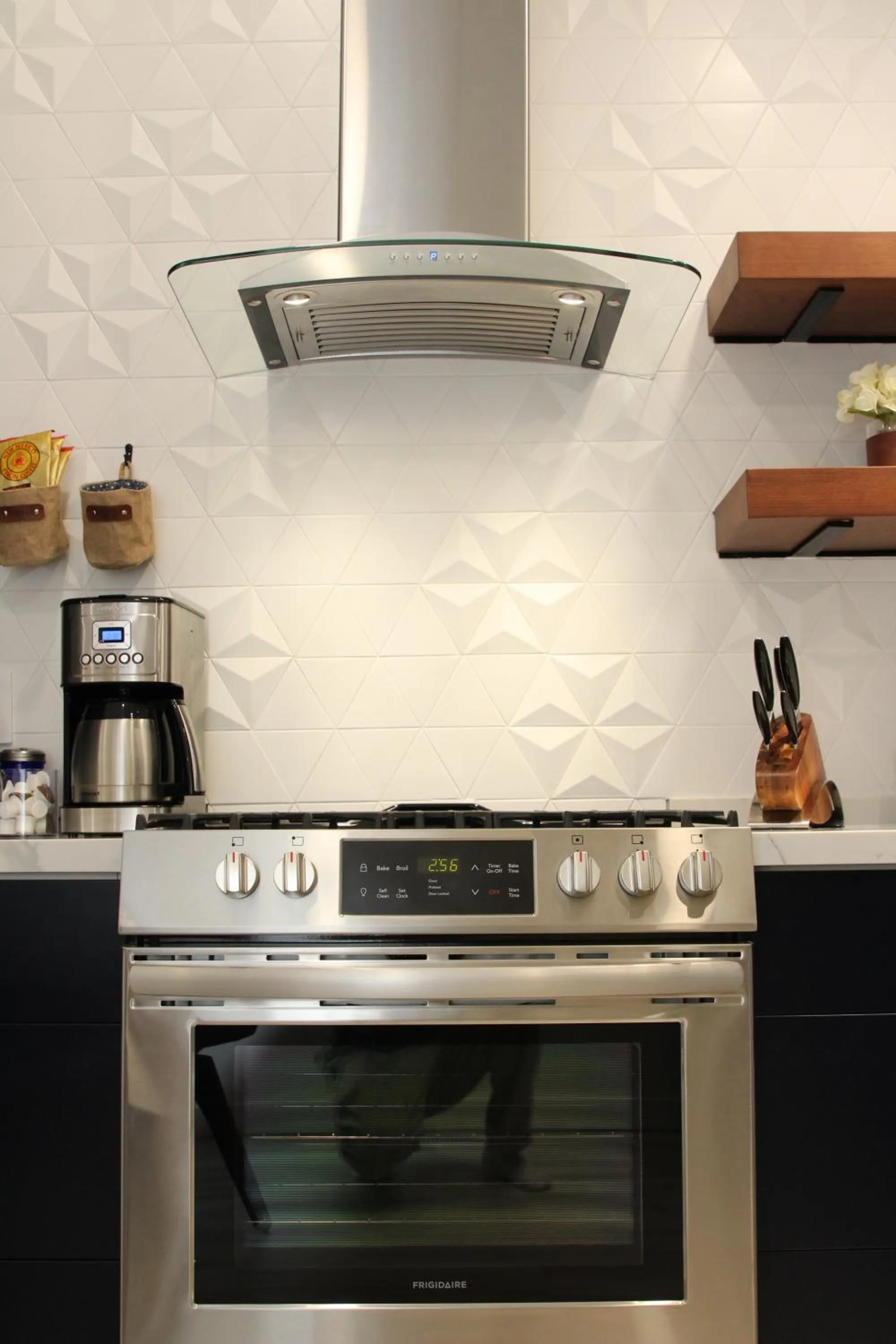 Kitchen or kitchenette in Aspen Springs Angel Fire