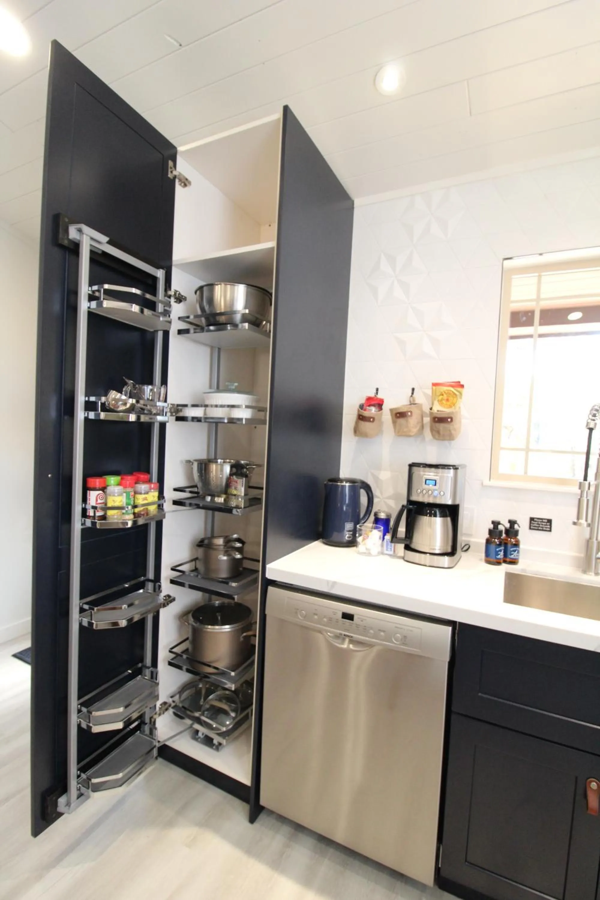 Kitchen or kitchenette in Aspen Springs Angel Fire