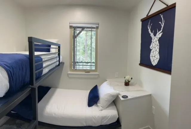 Bed in Aspen Springs Angel Fire