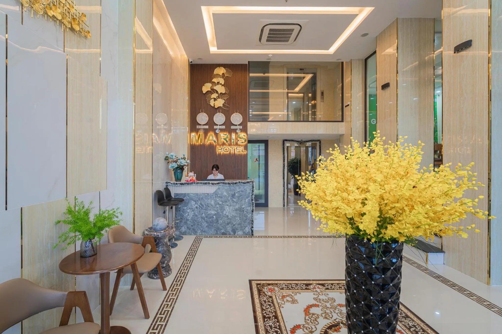 Staff in Maris Da Nang Hotel & Apartment