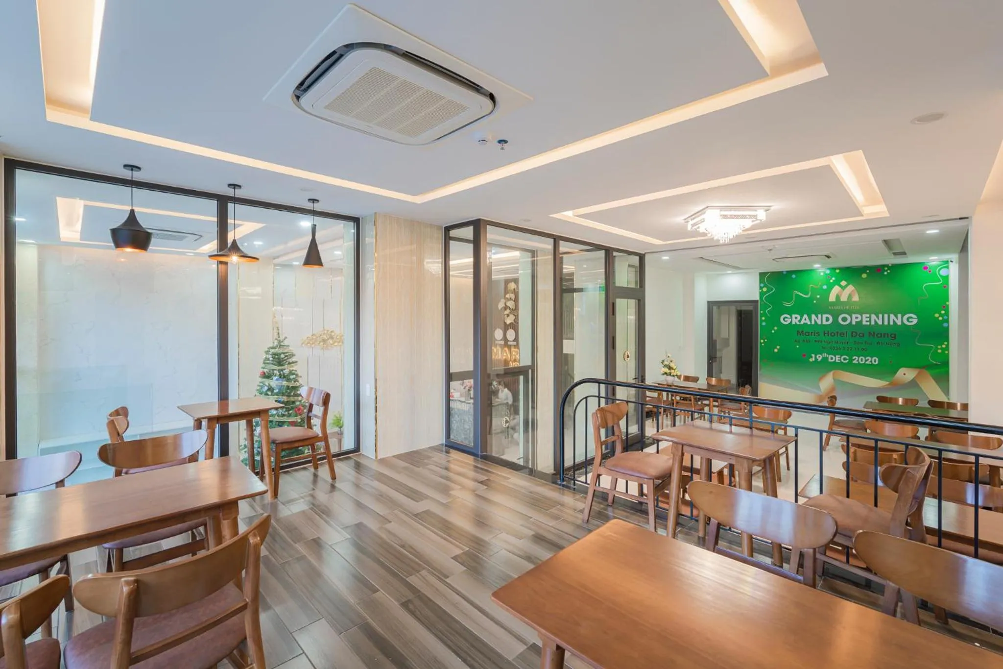 Restaurant/places to eat in Maris Da Nang Hotel & Apartment