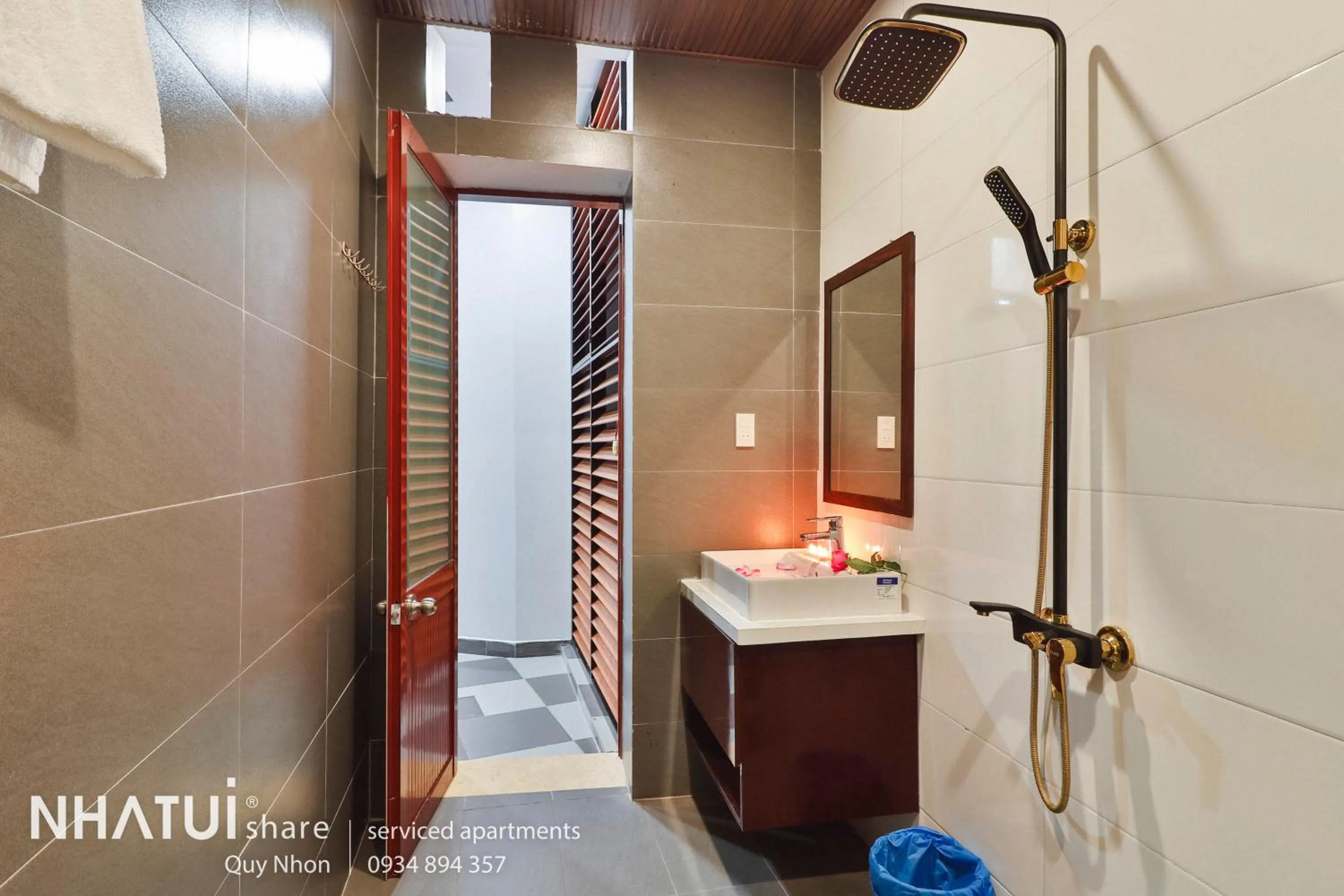 Bathroom in NHATUIshare Quy Nhơn
