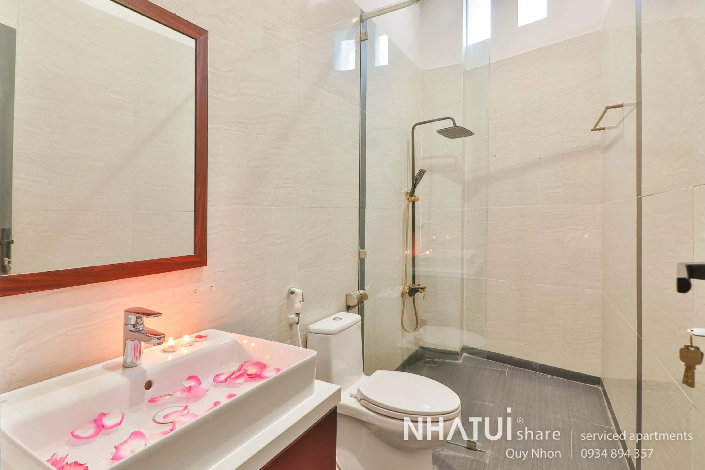Bathroom in NHATUIshare Quy Nhơn