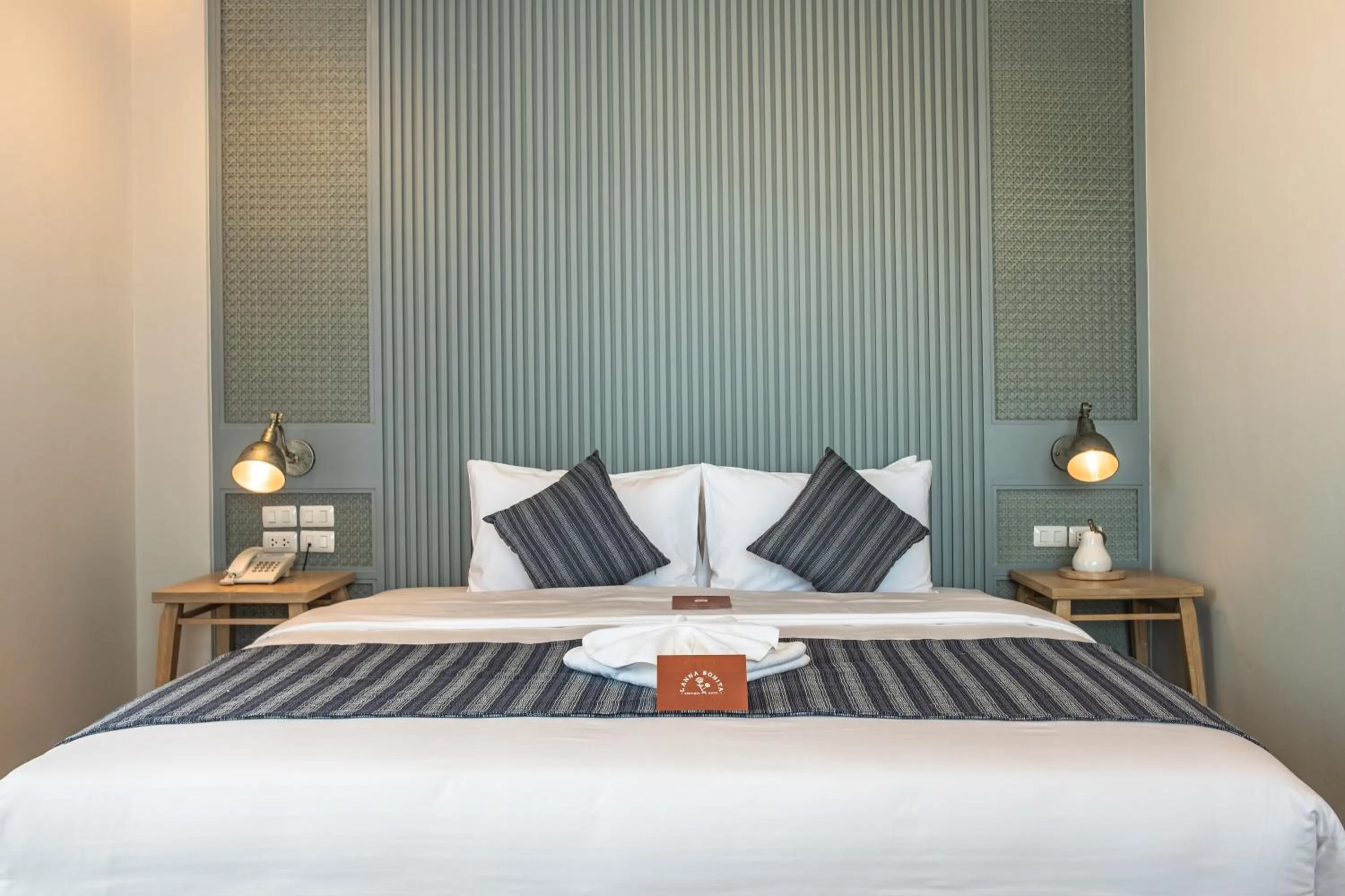 Bed in Lanna Bonita Boutique Hotel