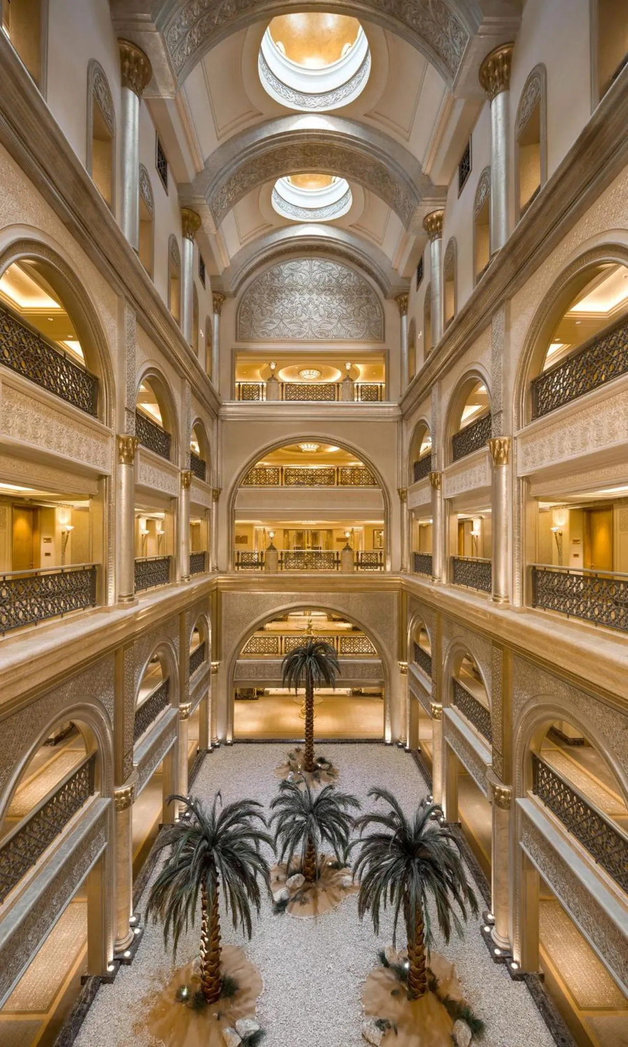 Lobby or reception in Emirates Palace Mandarin Oriental, Abu Dhabi