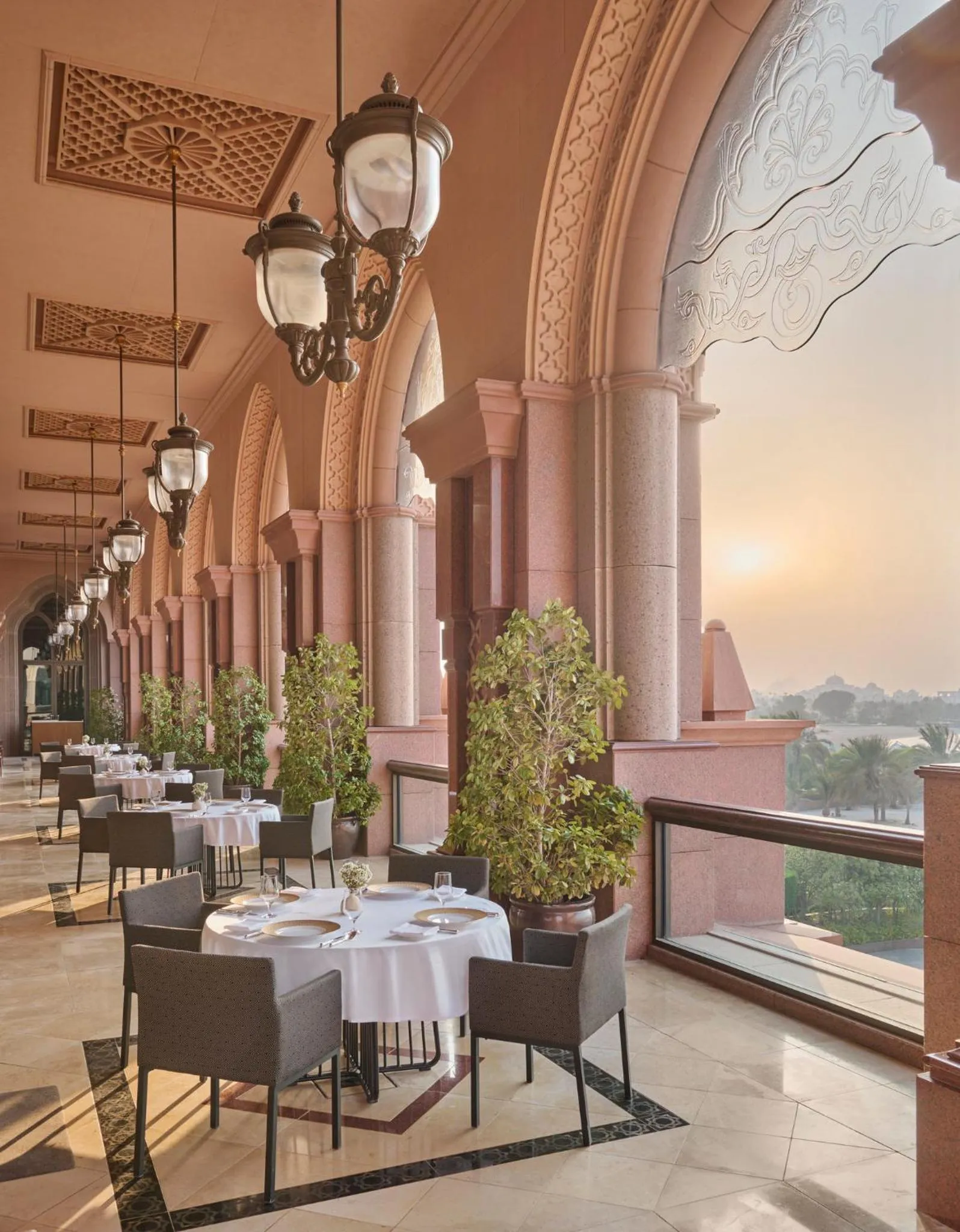 Restaurant/places to eat in Emirates Palace Mandarin Oriental, Abu Dhabi