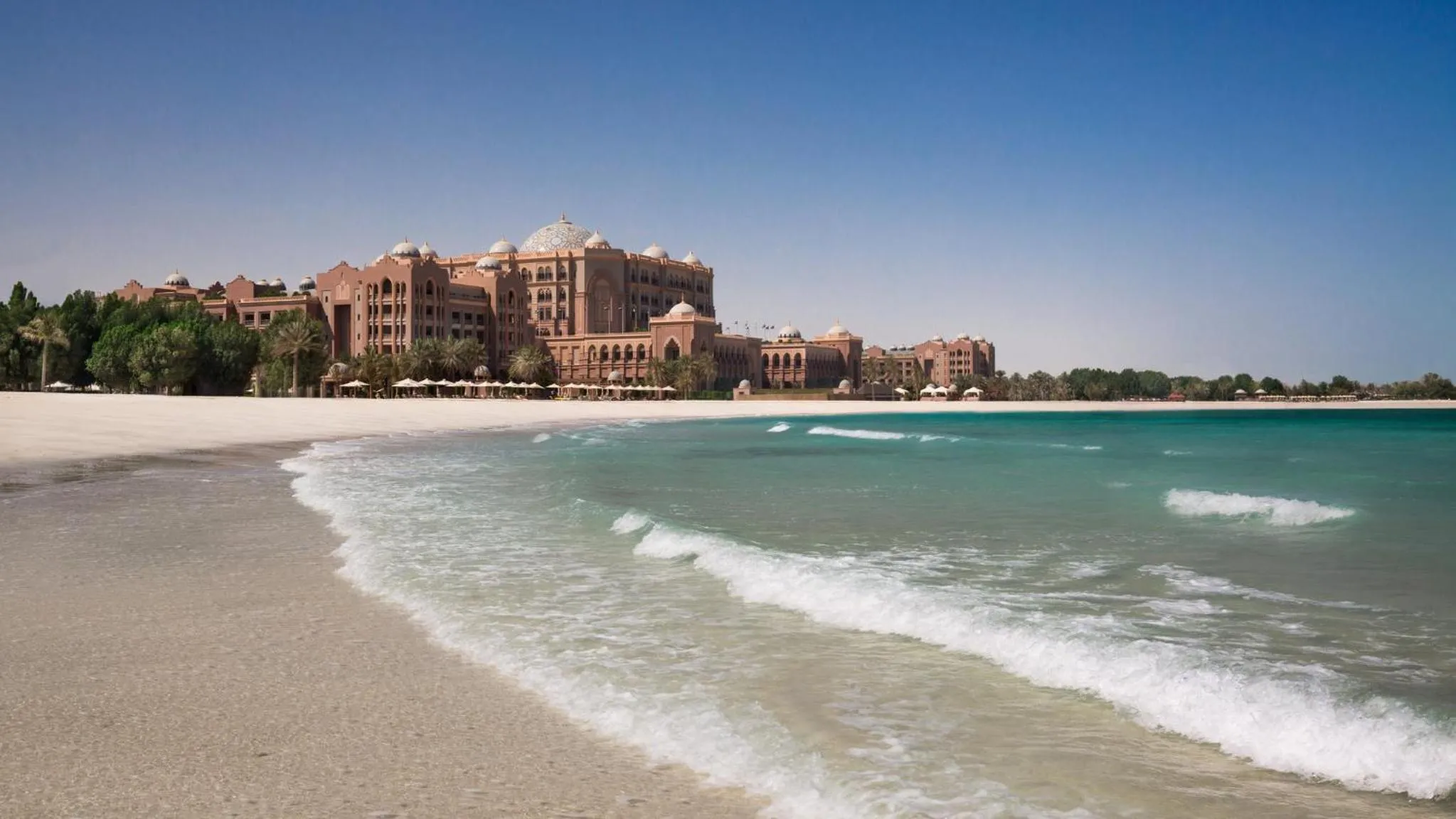 Beach in Emirates Palace Mandarin Oriental, Abu Dhabi