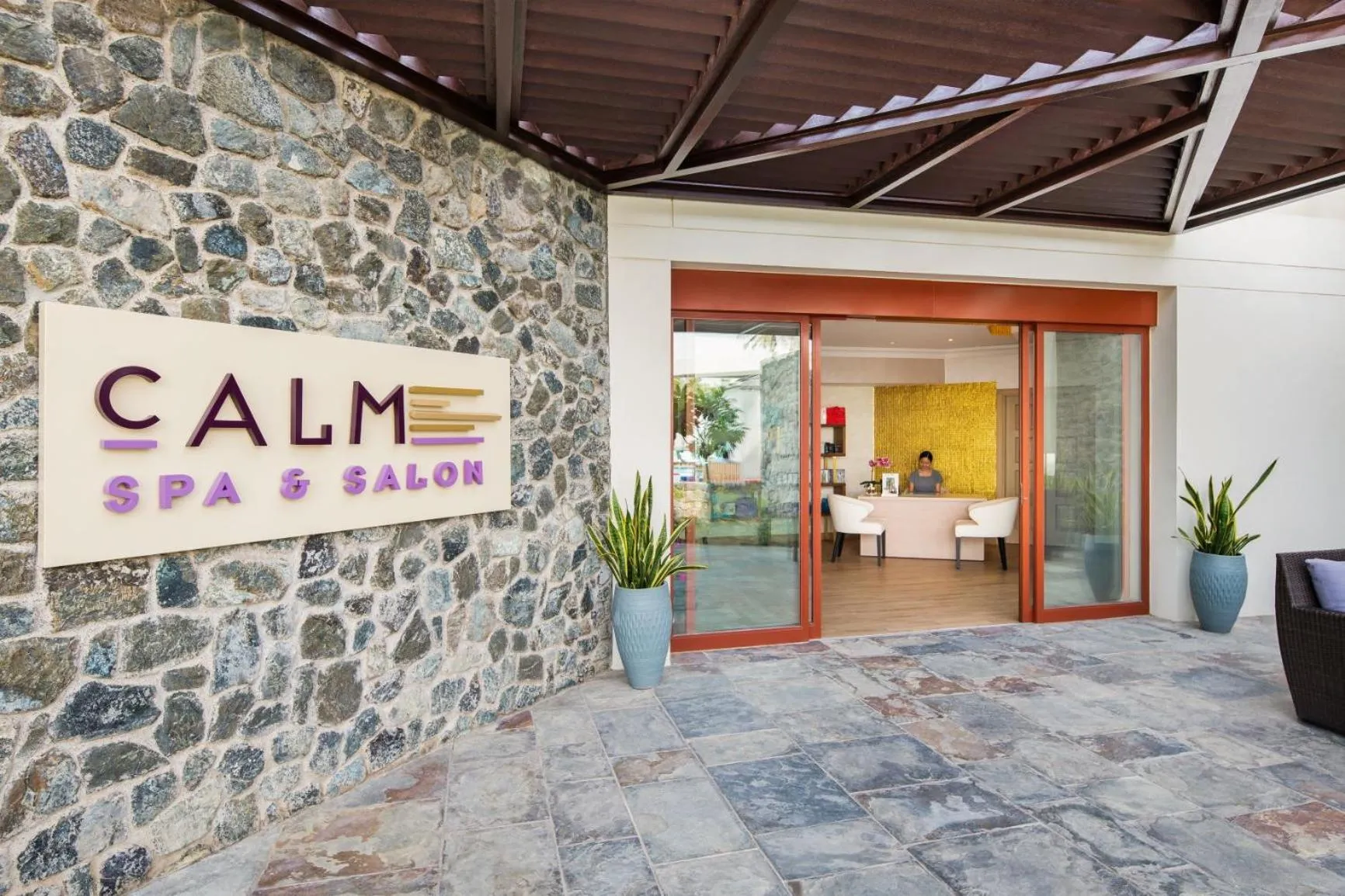 Massage in JA Palm Tree Court, Dubai