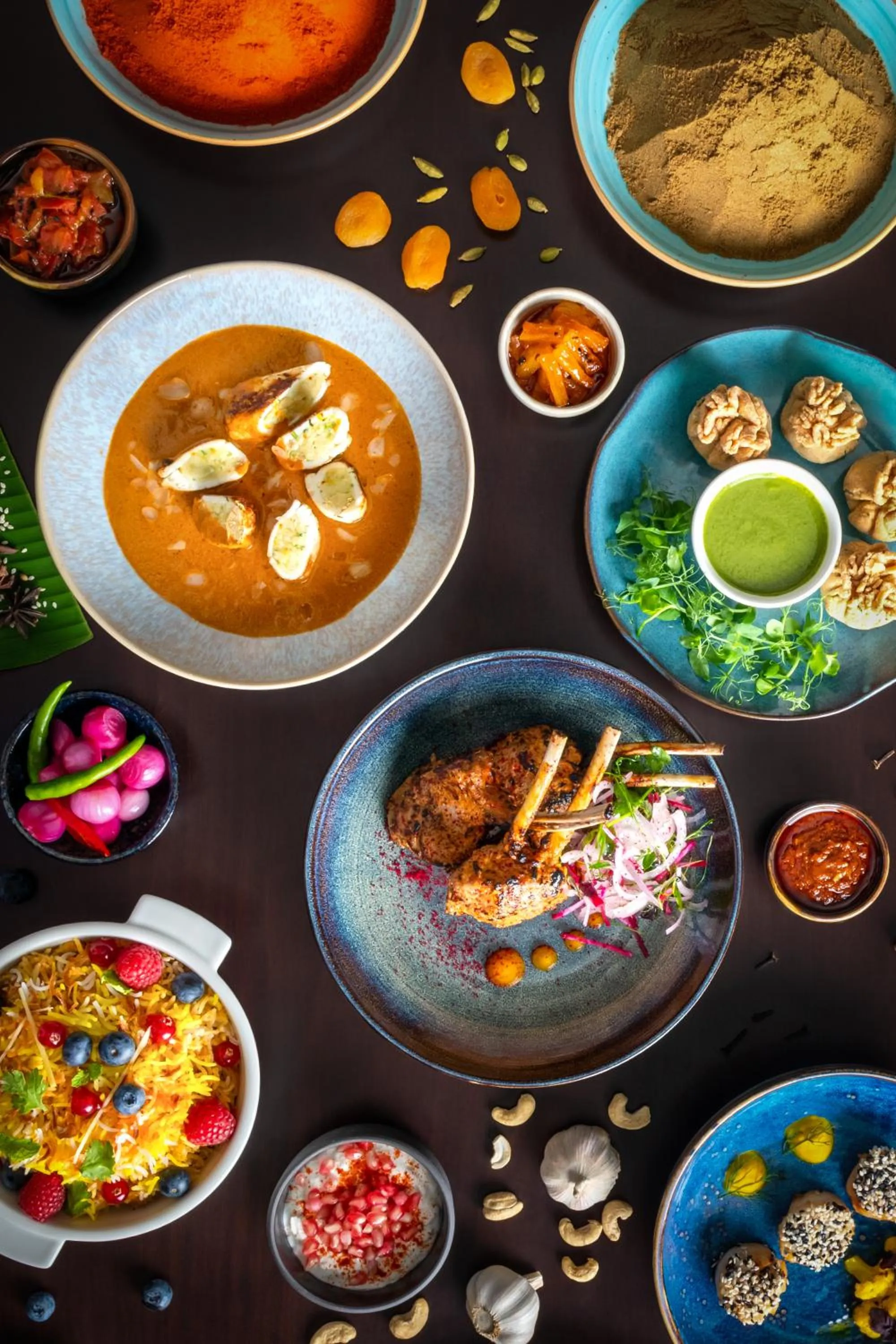 Food in JA Palm Tree Court, Dubai