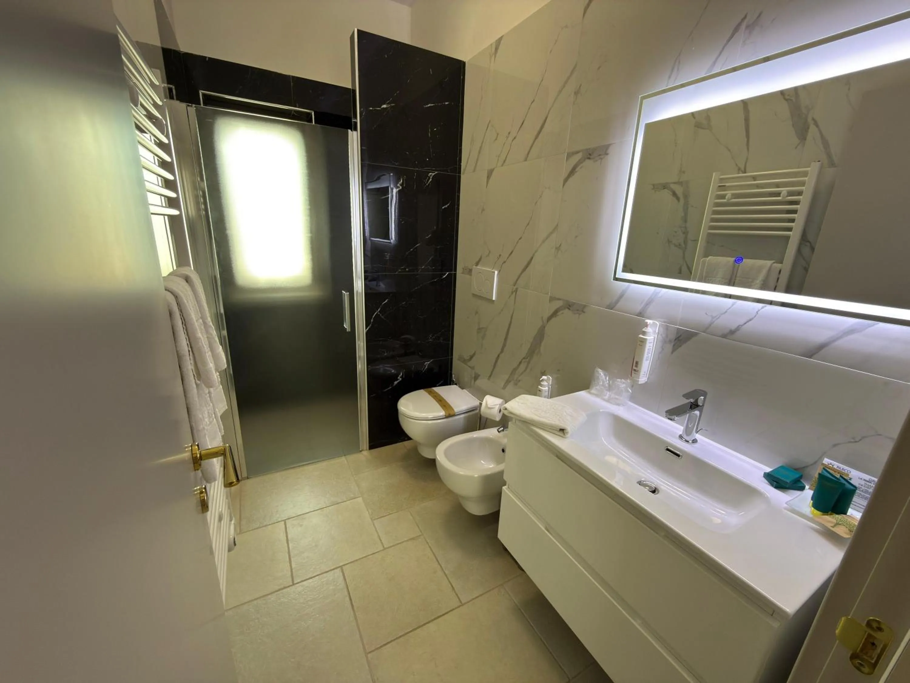 Bathroom in Hotel Parco delle Querce