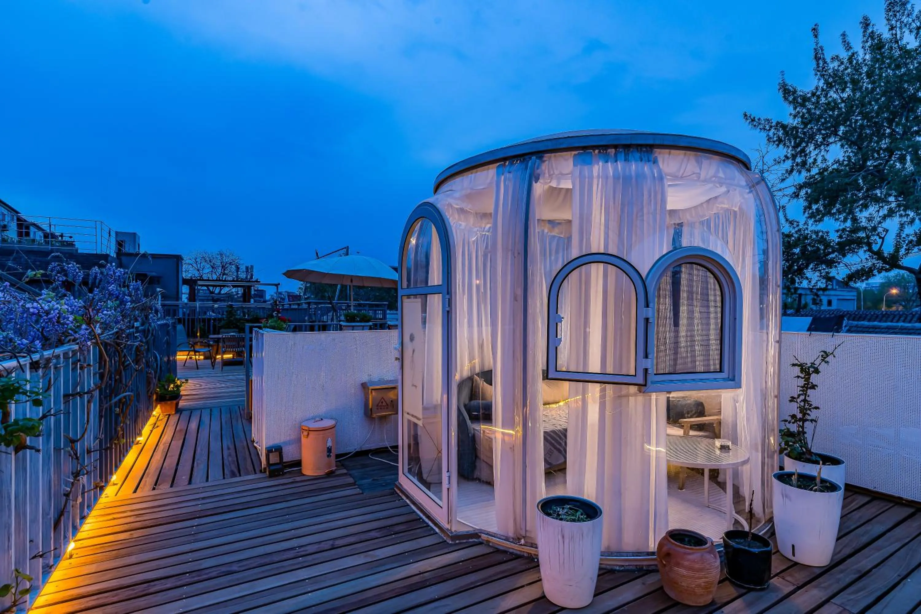 Balcony/Terrace in Templeside Beijing
