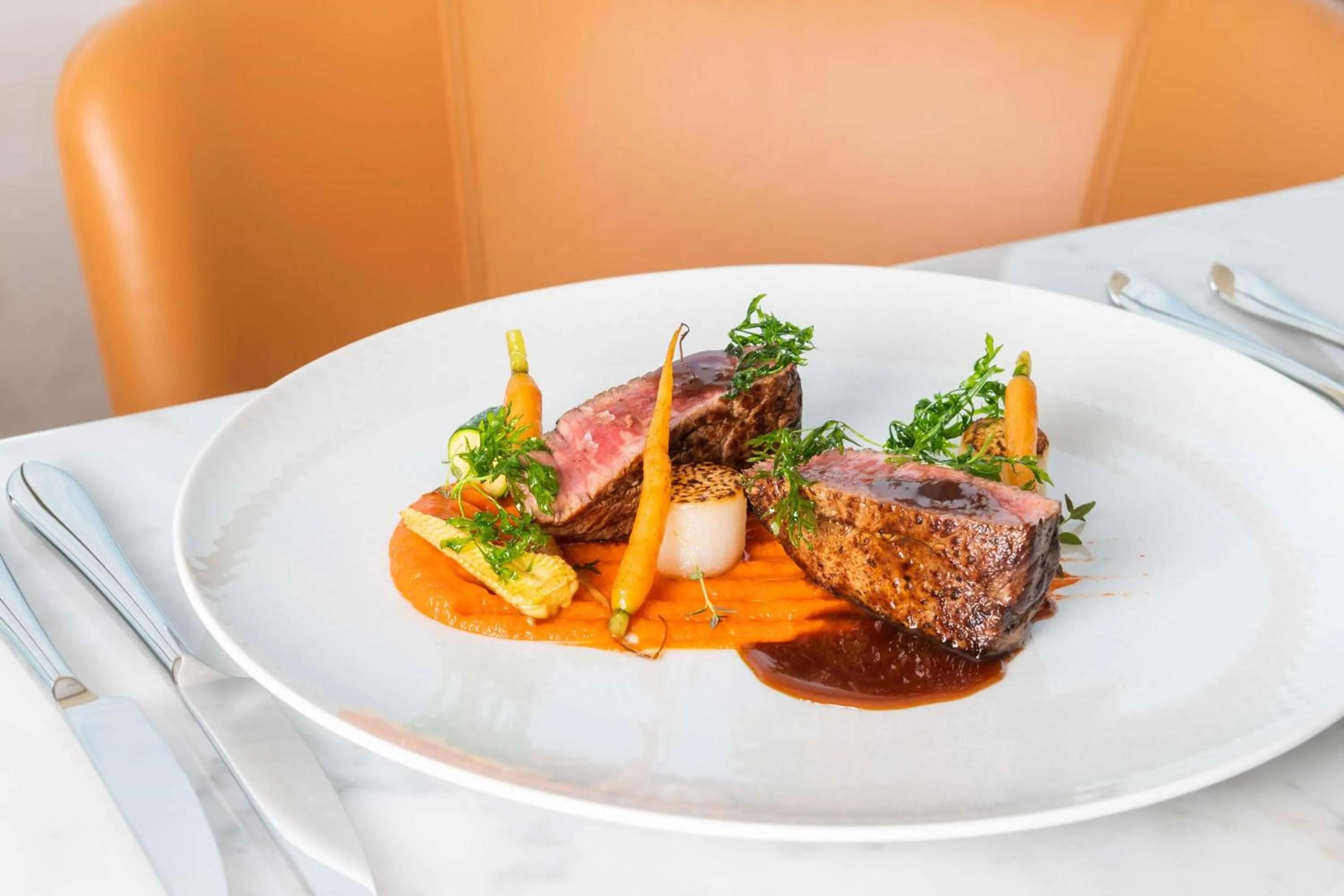 Restaurant/places to eat in JA Beach Hotel, Dubai