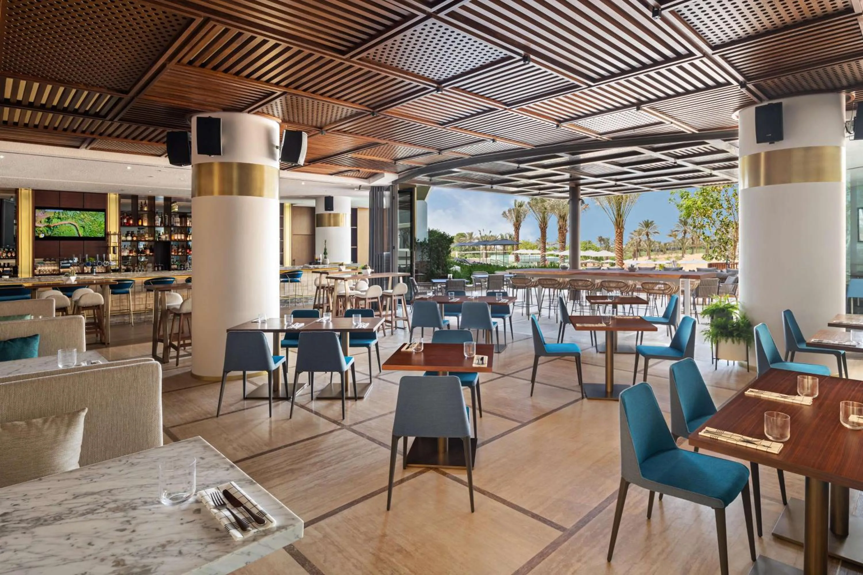 Balcony/Terrace in JA Beach Hotel, Dubai